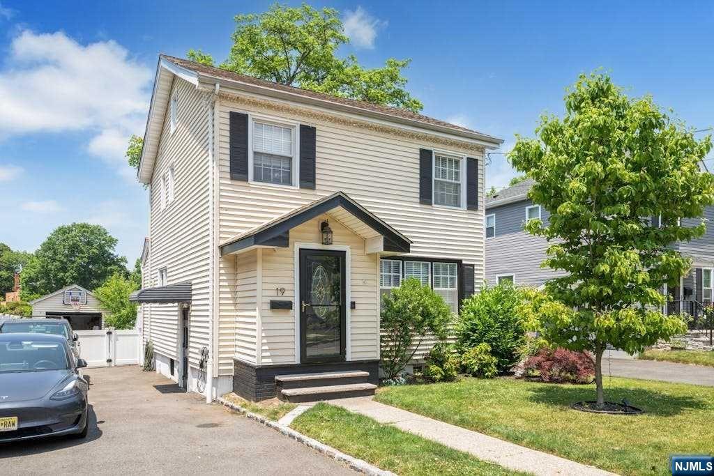19 Chestnut Terrace