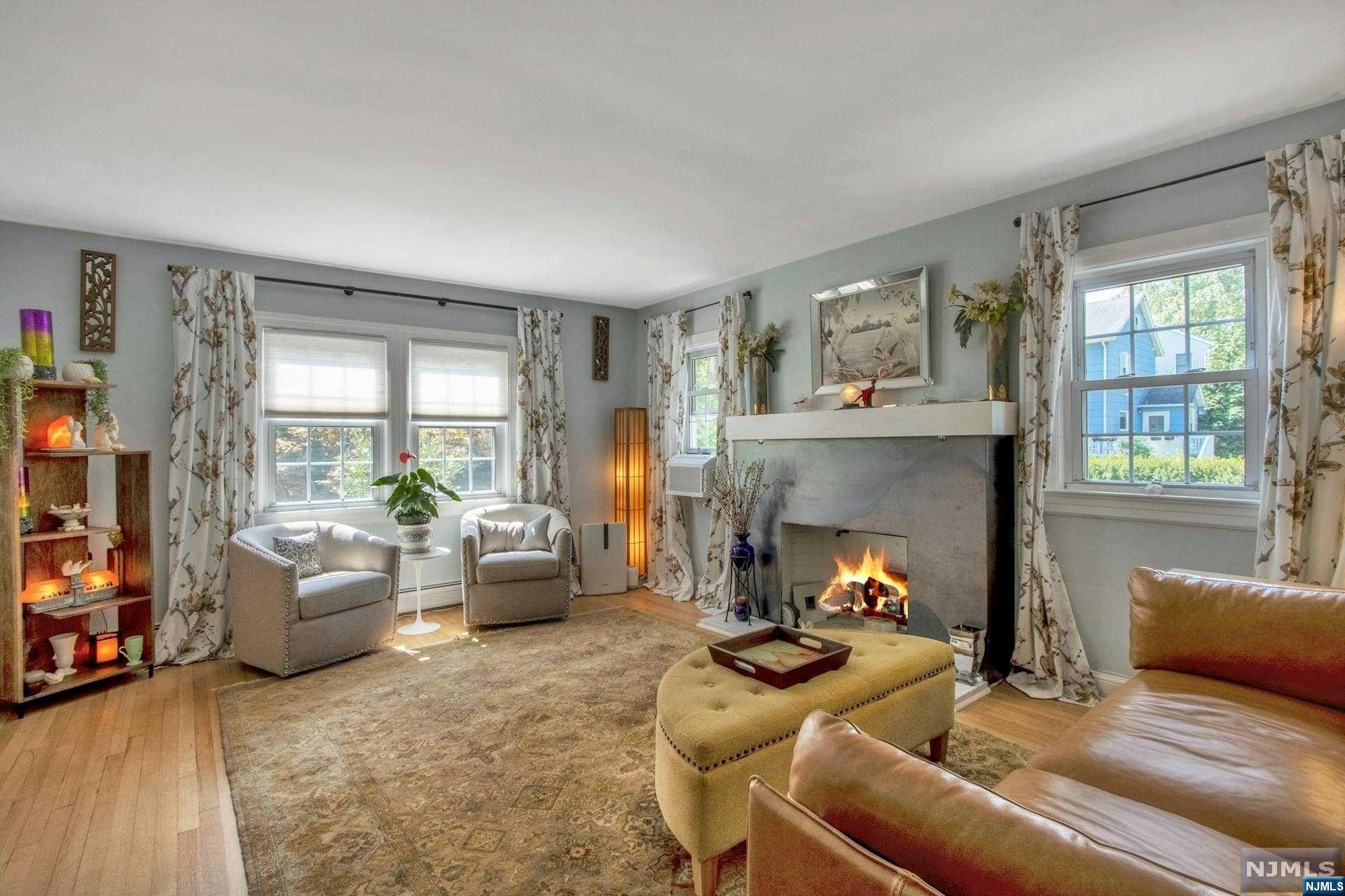 62 7th Avenue