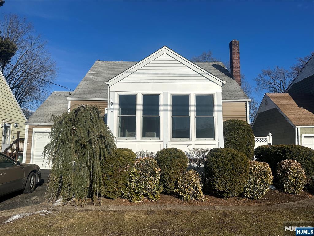 13-11 20th Street