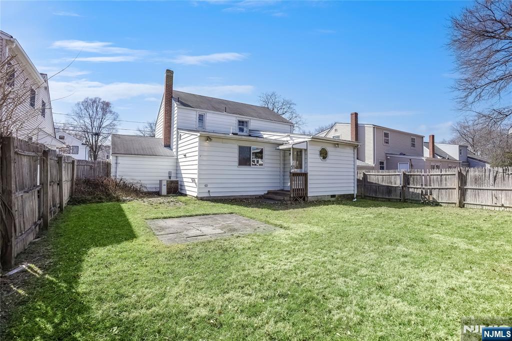 3-21 33rd Street