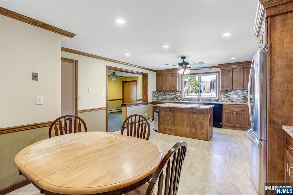 3-21 33rd Street