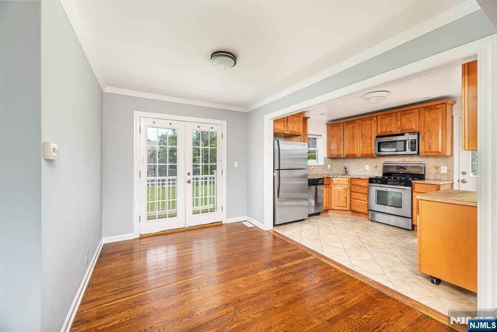 141 Cedar Avenue