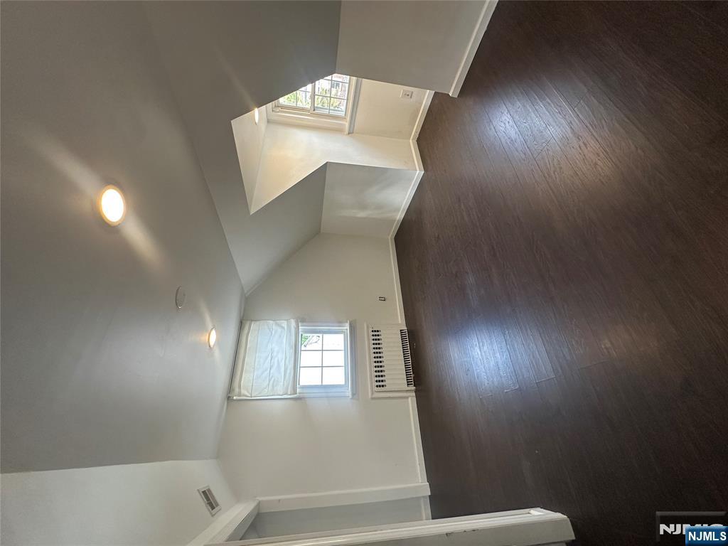 12-28 Fairclough Place