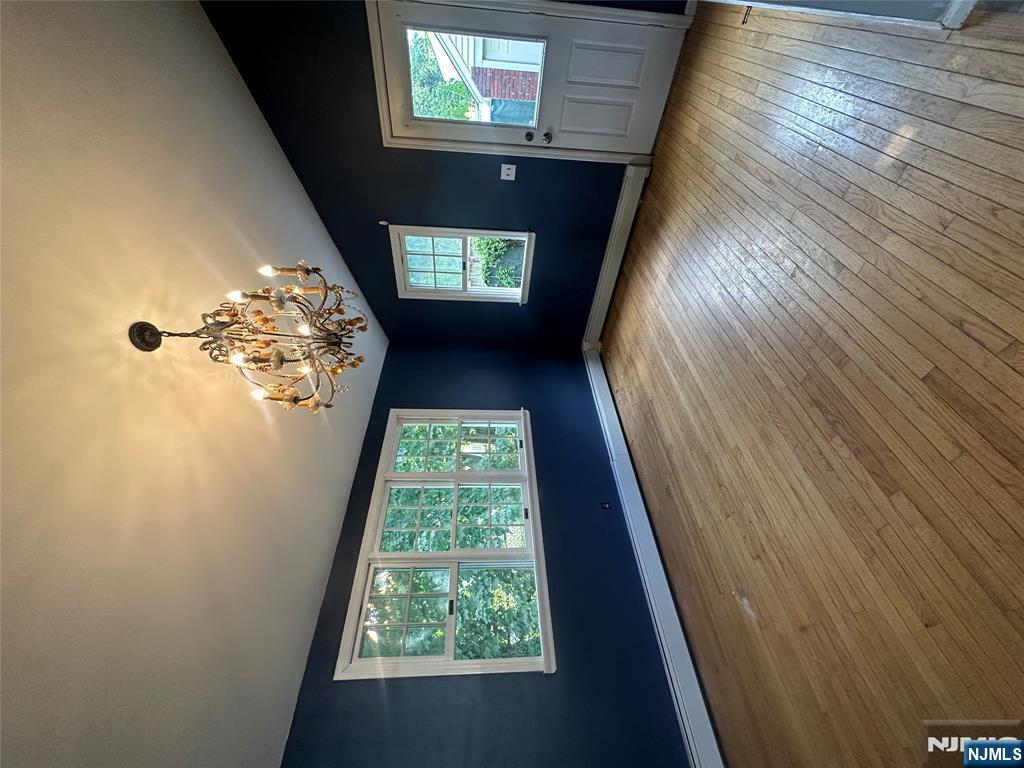 12-28 Fairclough Place