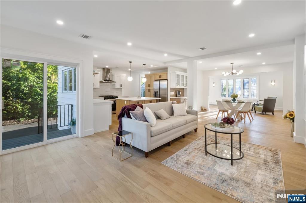 16-21 11th Street