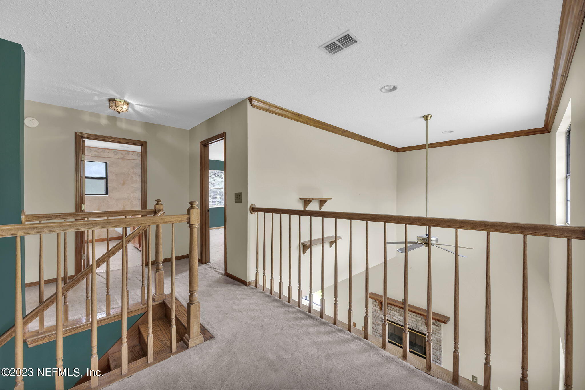 1387 LEE Road