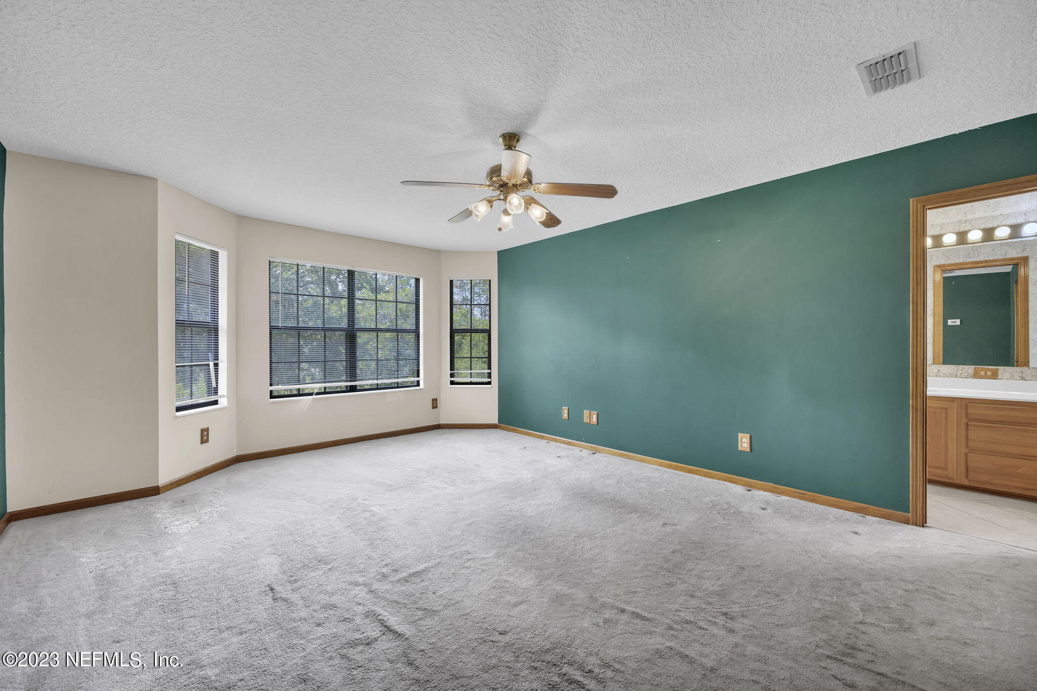 1387 LEE Road