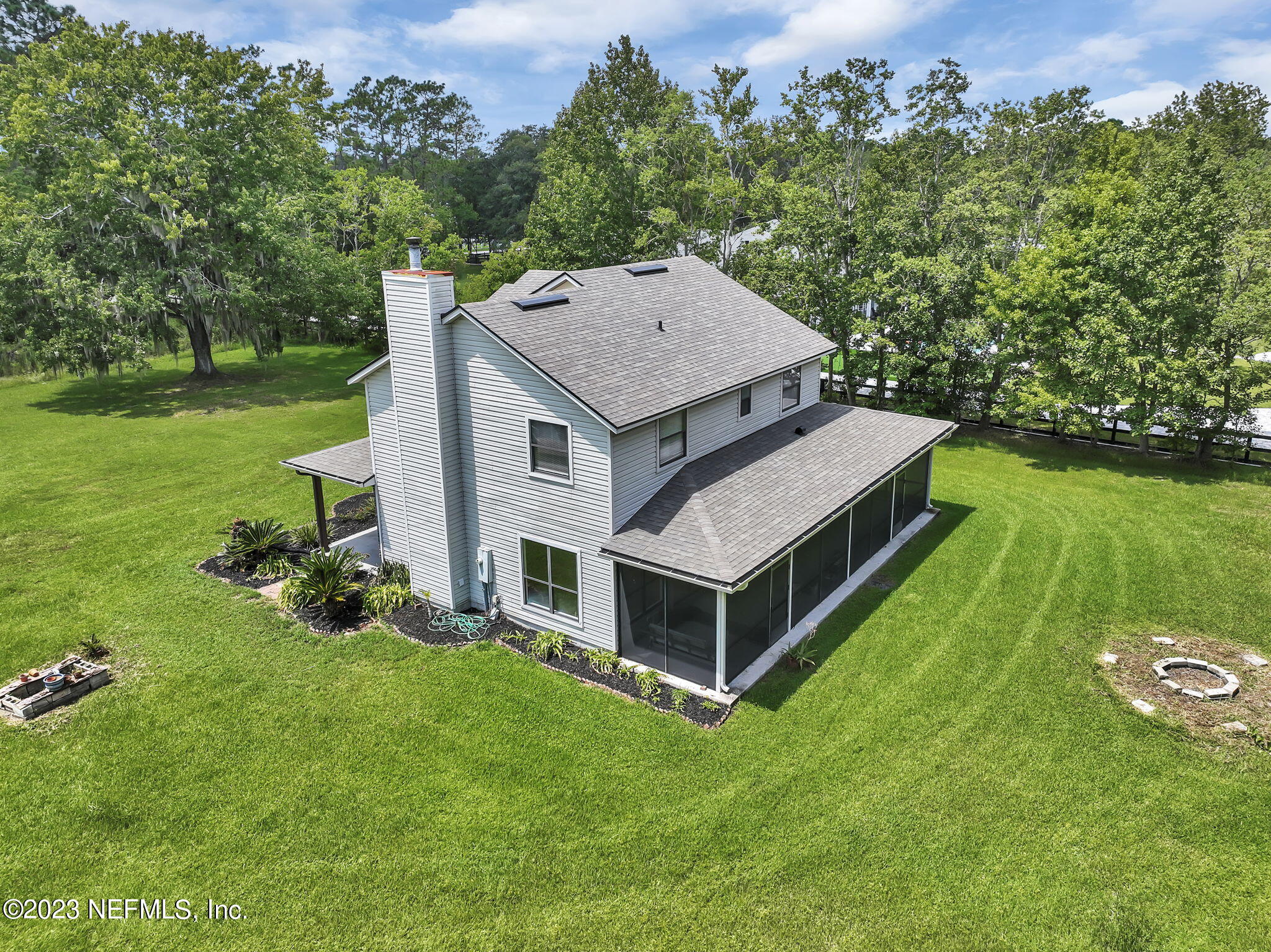 1387 LEE Road