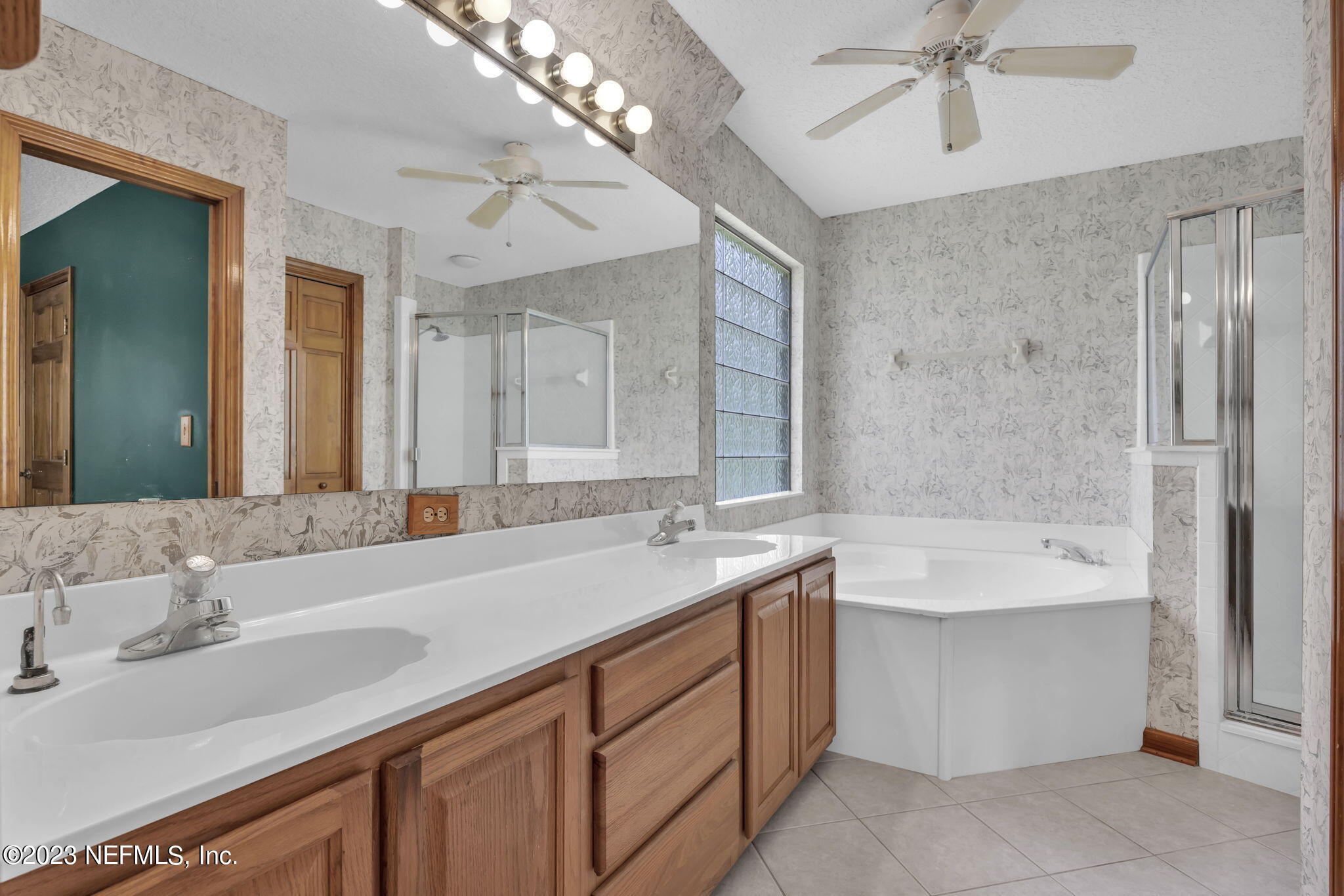 1387 LEE Road
