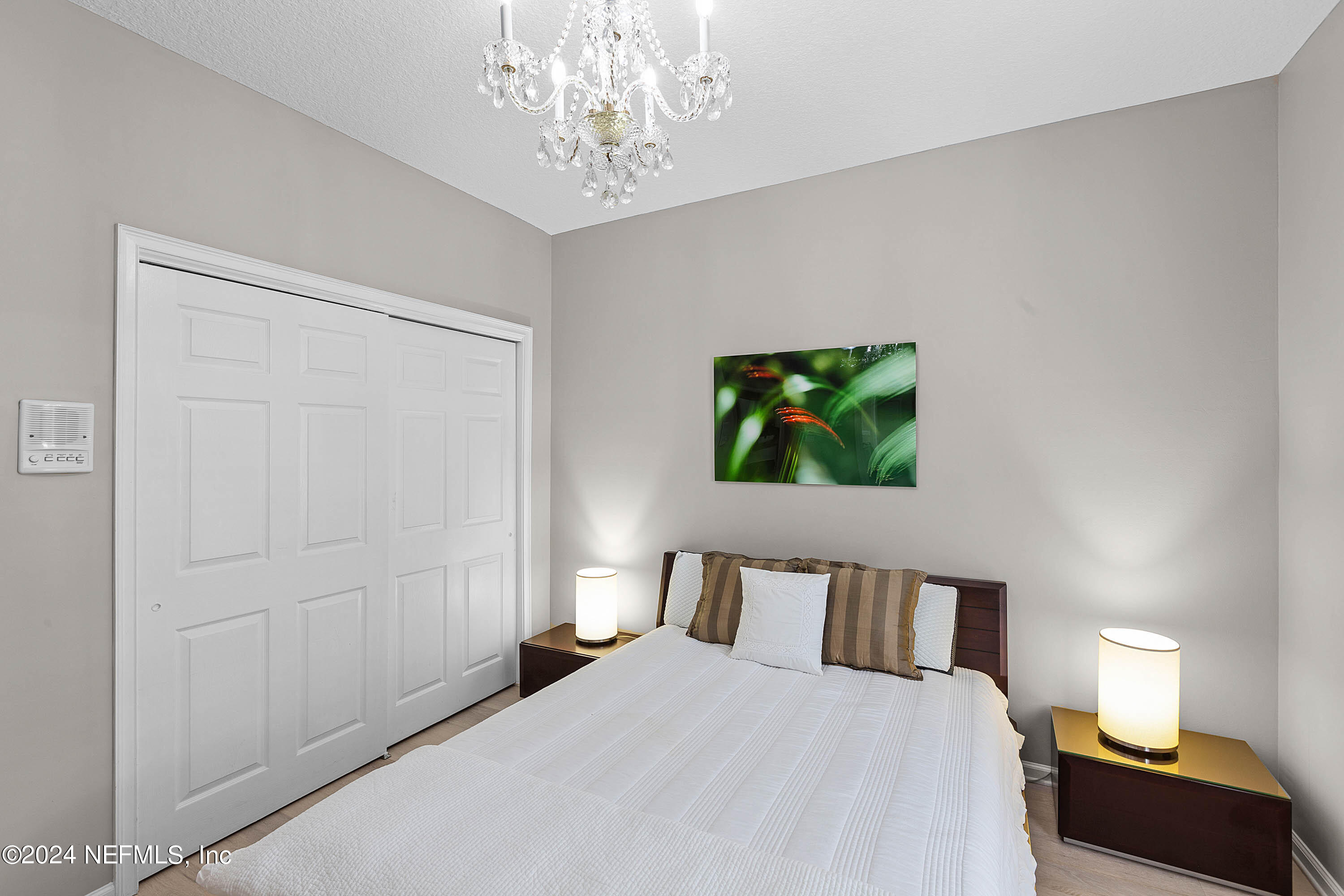 9975 VINEYARD LAKE Road E