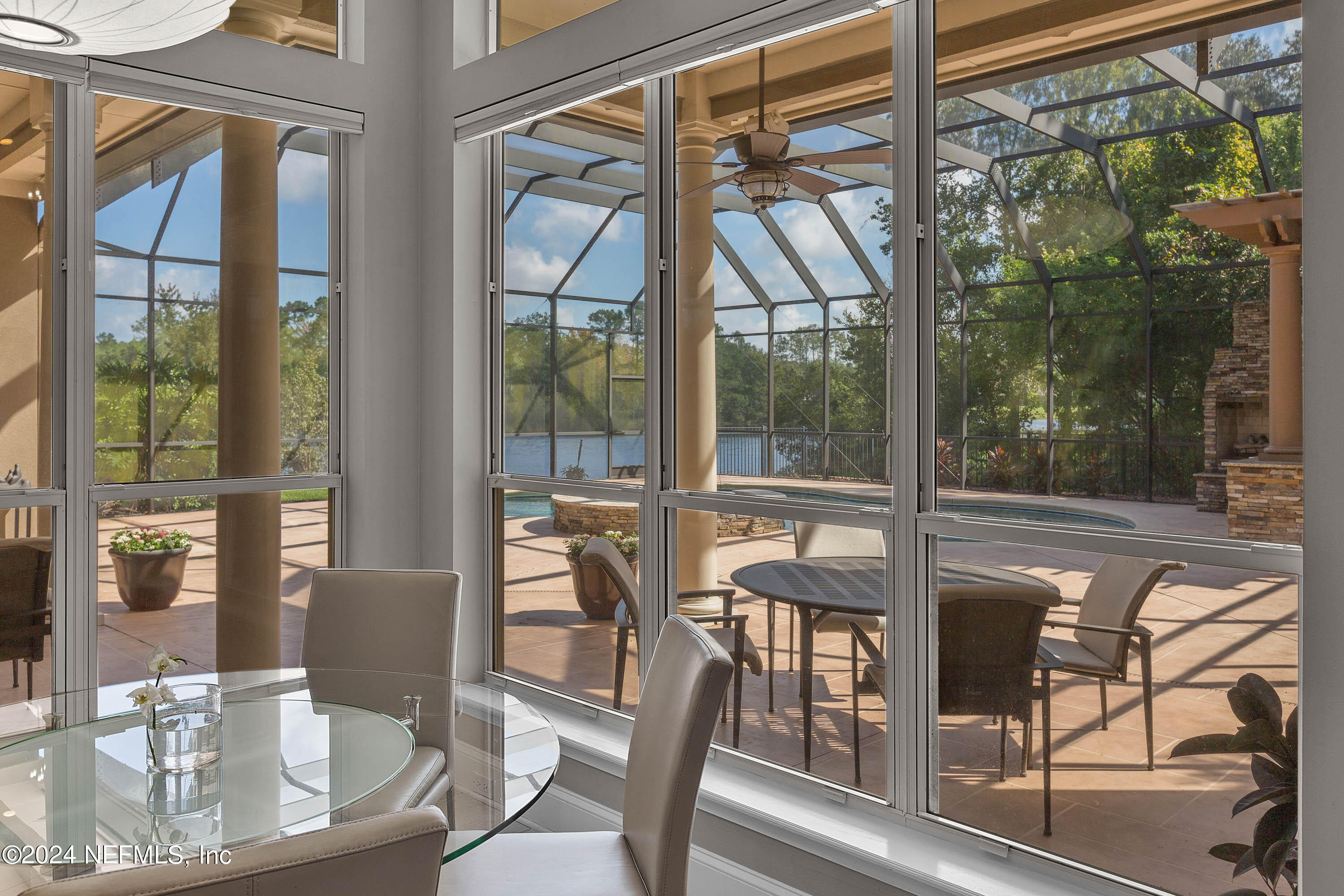 9975 VINEYARD LAKE Road E