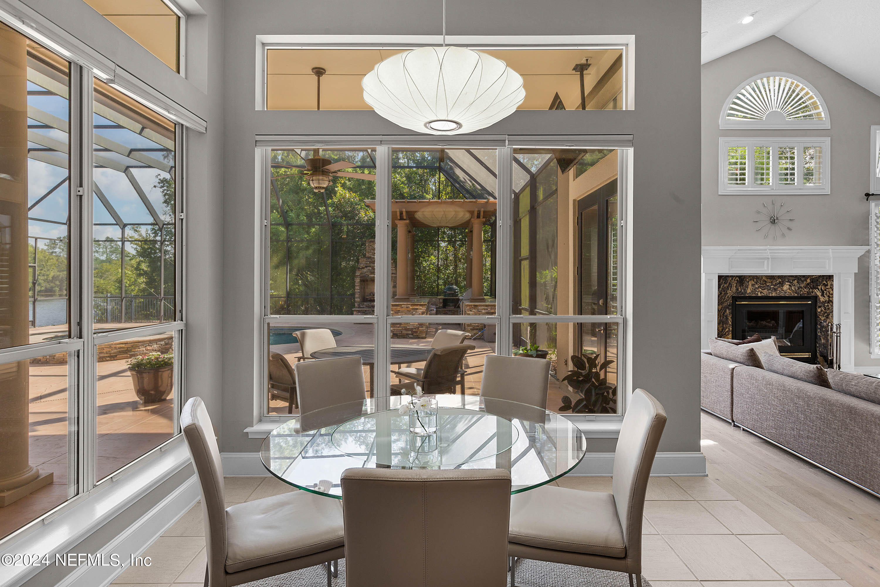 9975 VINEYARD LAKE Road E