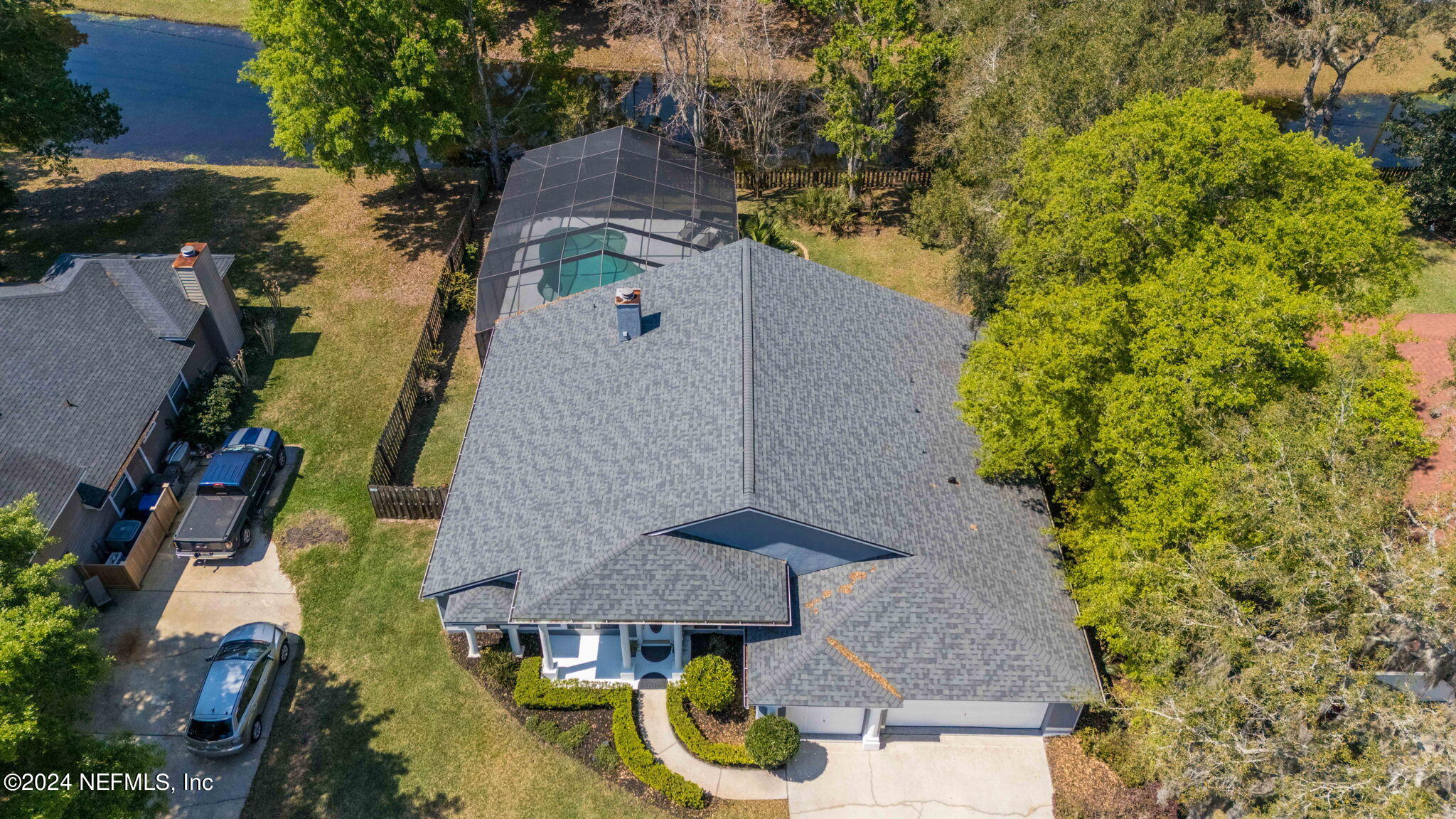 609 PINELAND Lane