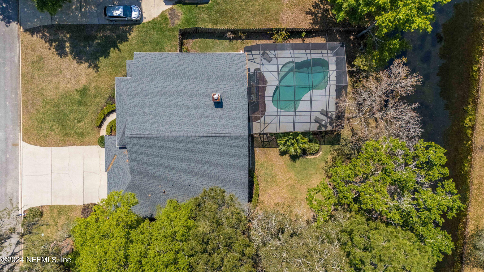 609 PINELAND Lane