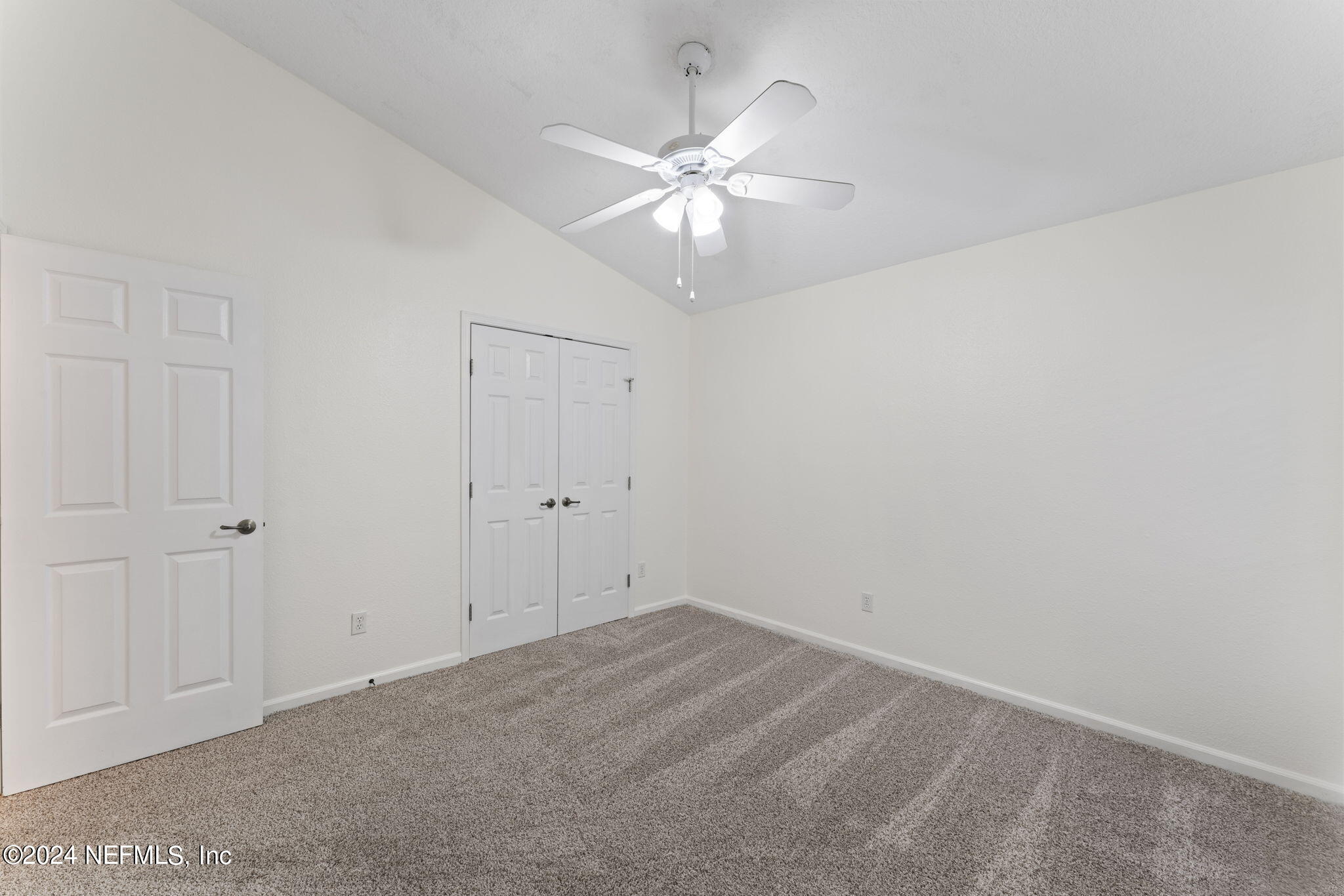 609 PINELAND Lane