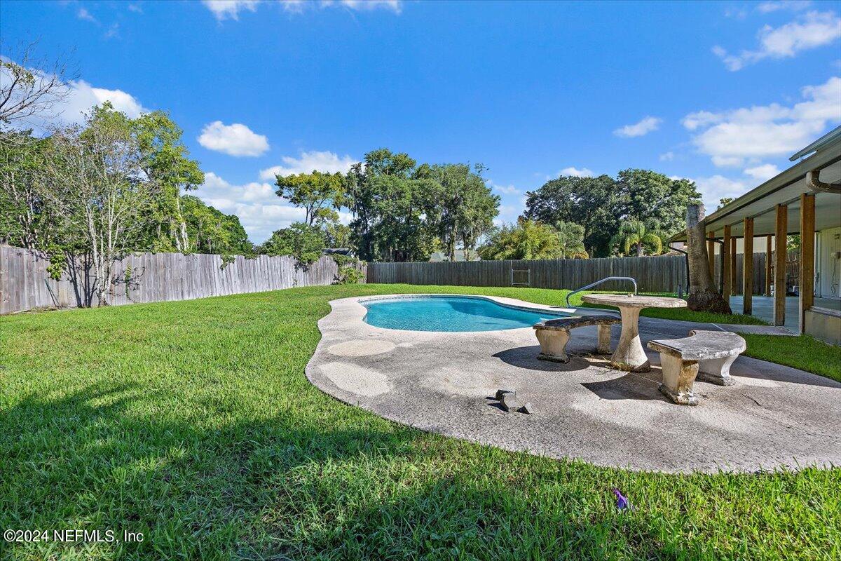 10156 RINA Drive