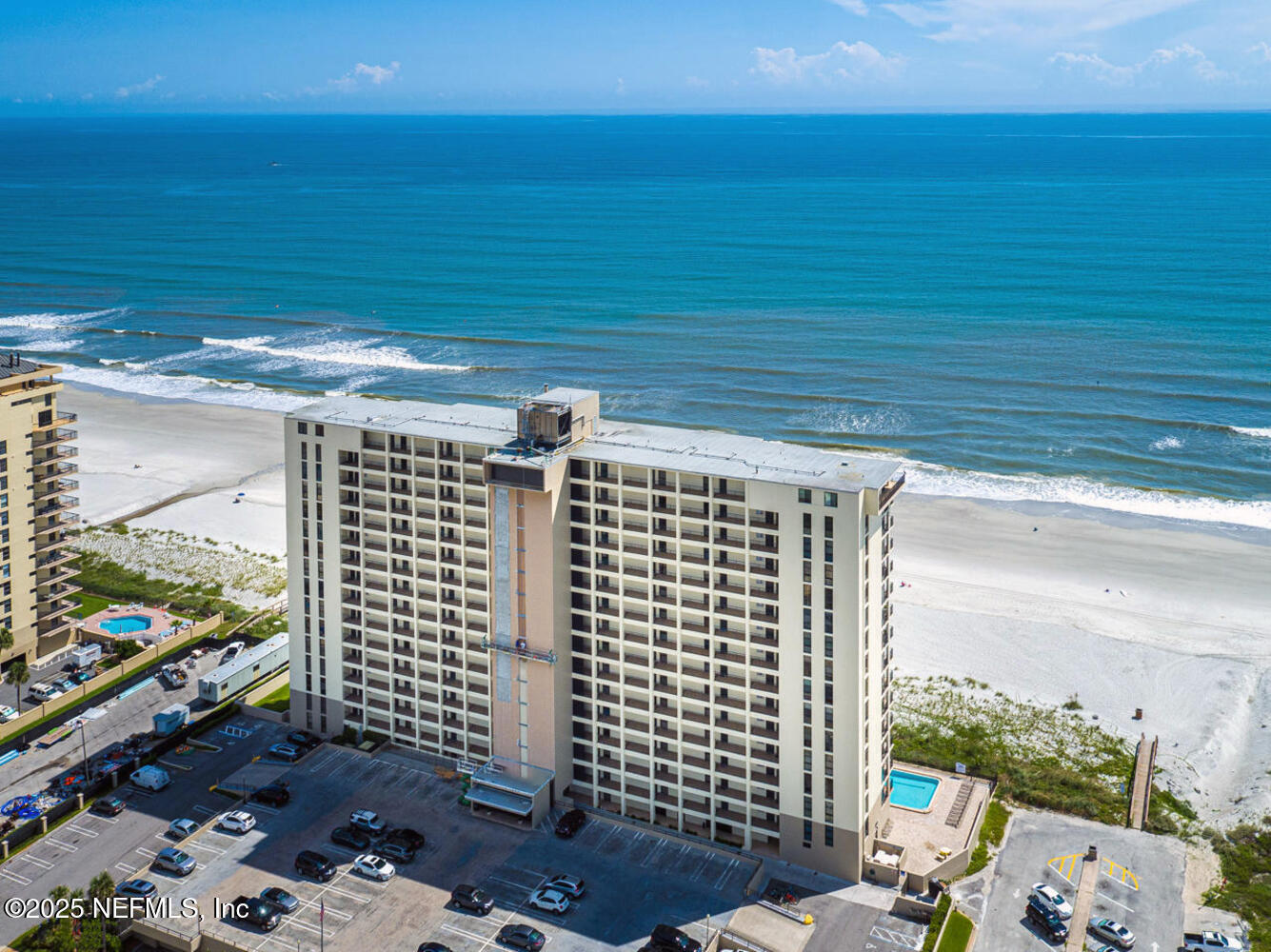 1301 S 1ST Street, 701