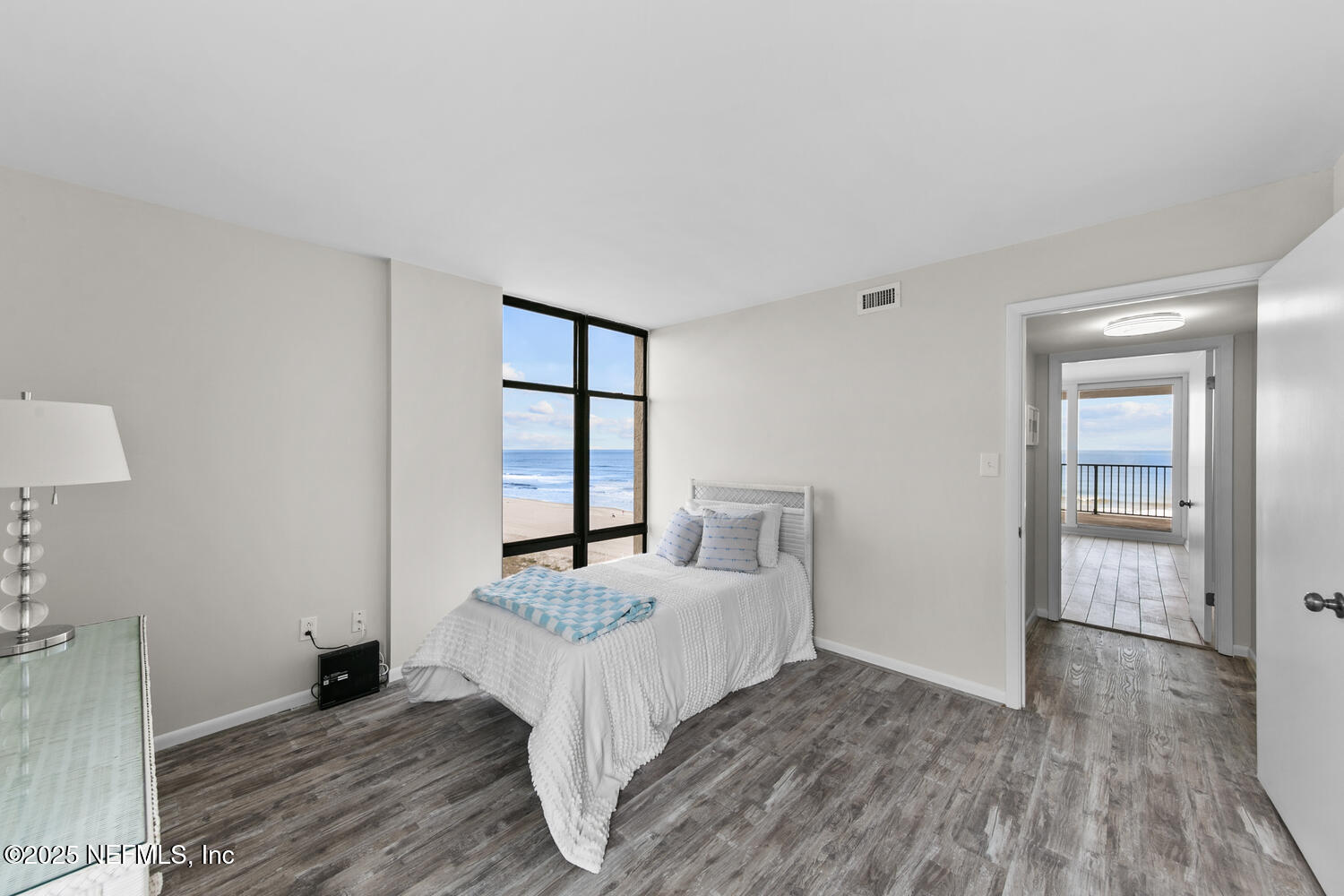 1301 S 1ST Street, 701