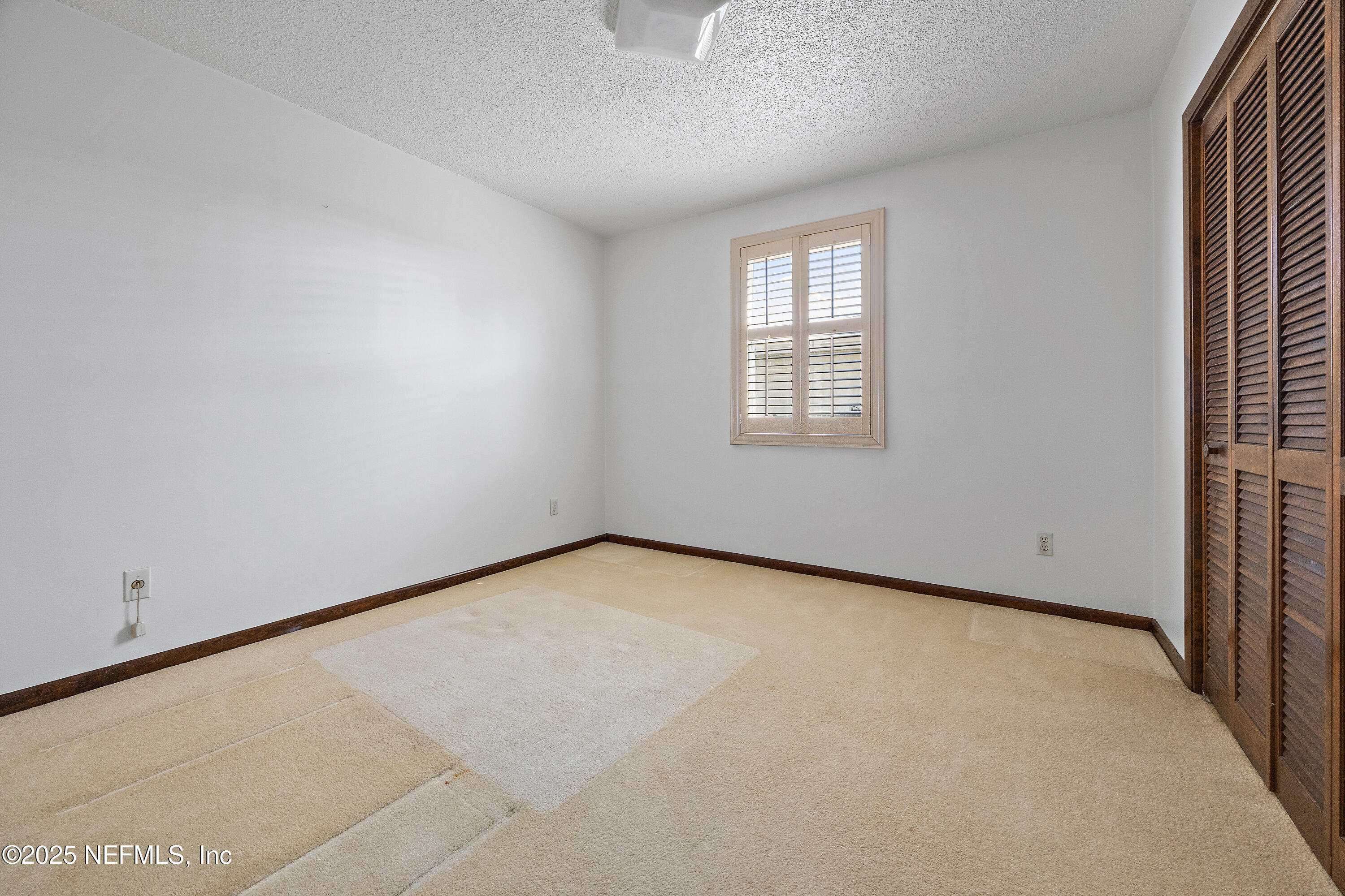 4263 TIDEVIEW Drive