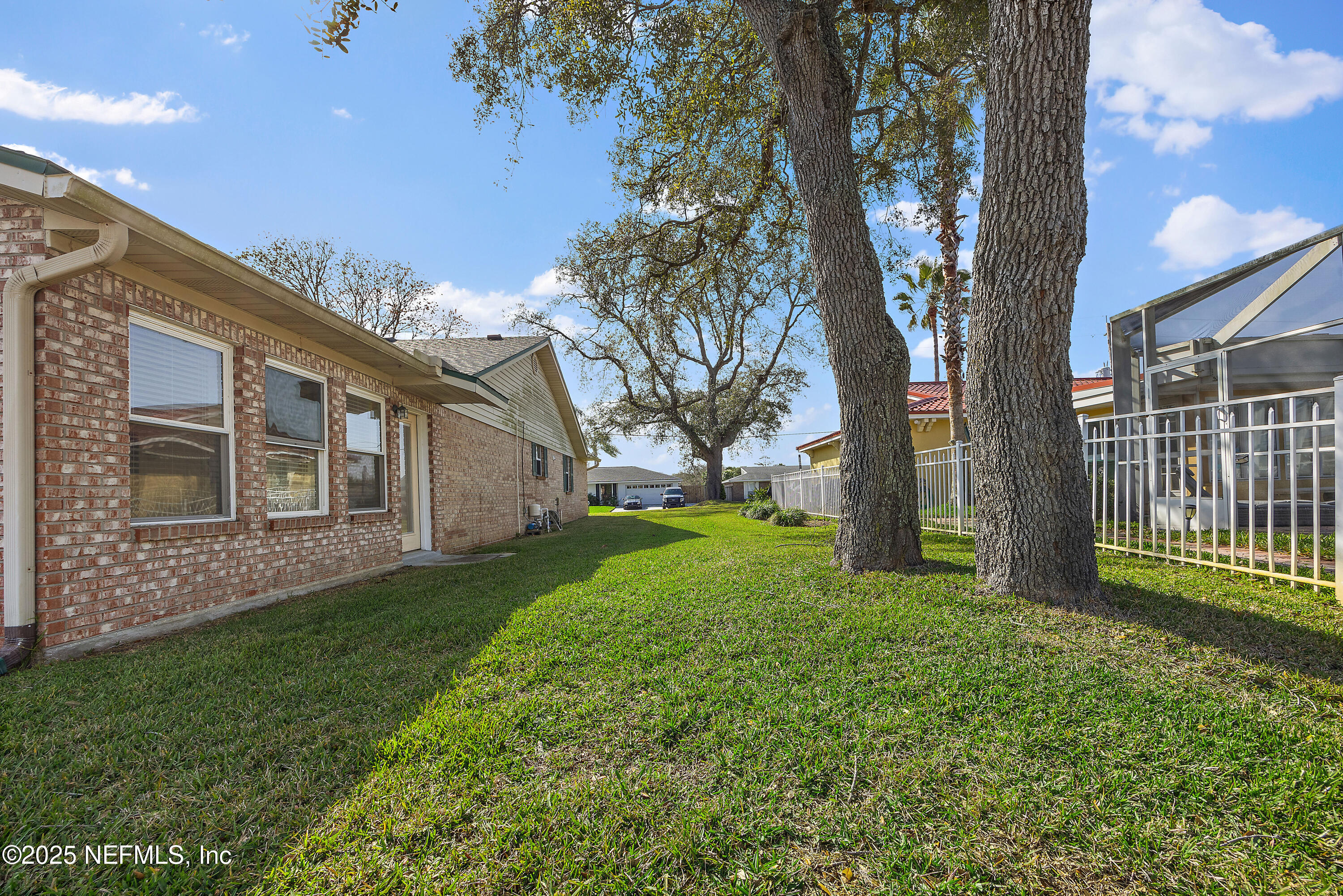 4263 TIDEVIEW Drive