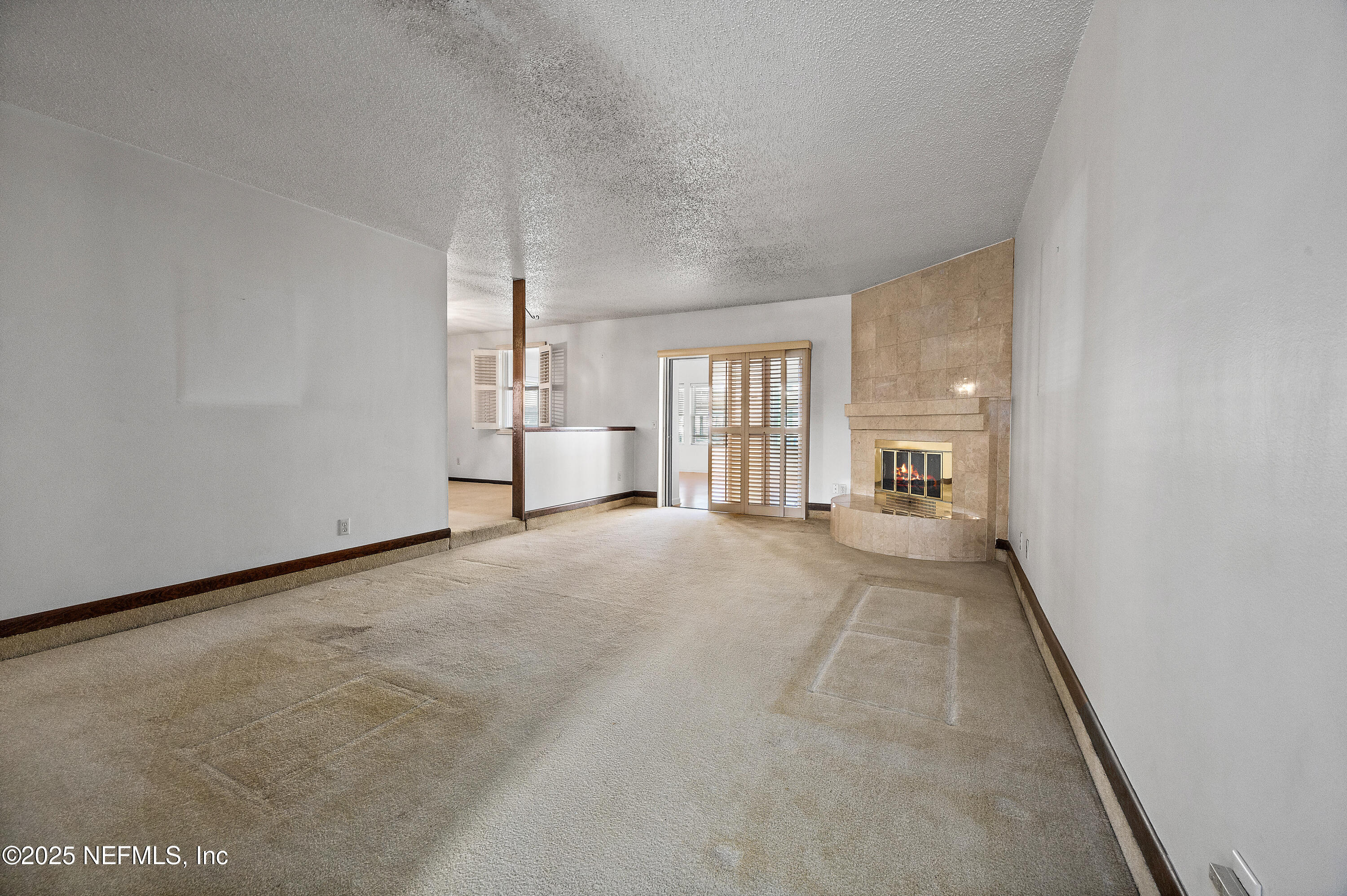 4263 TIDEVIEW Drive