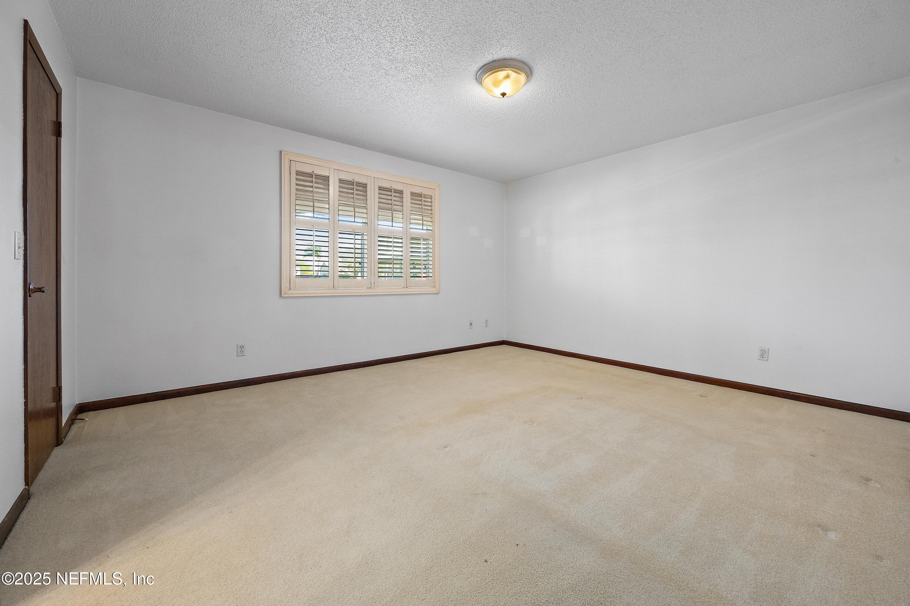 4263 TIDEVIEW Drive
