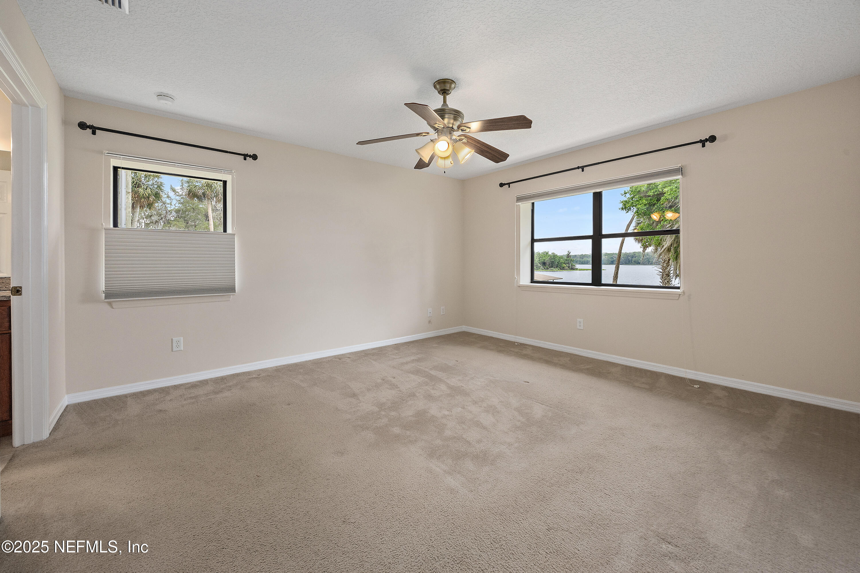 343 E BUFFALO BLUFF Road