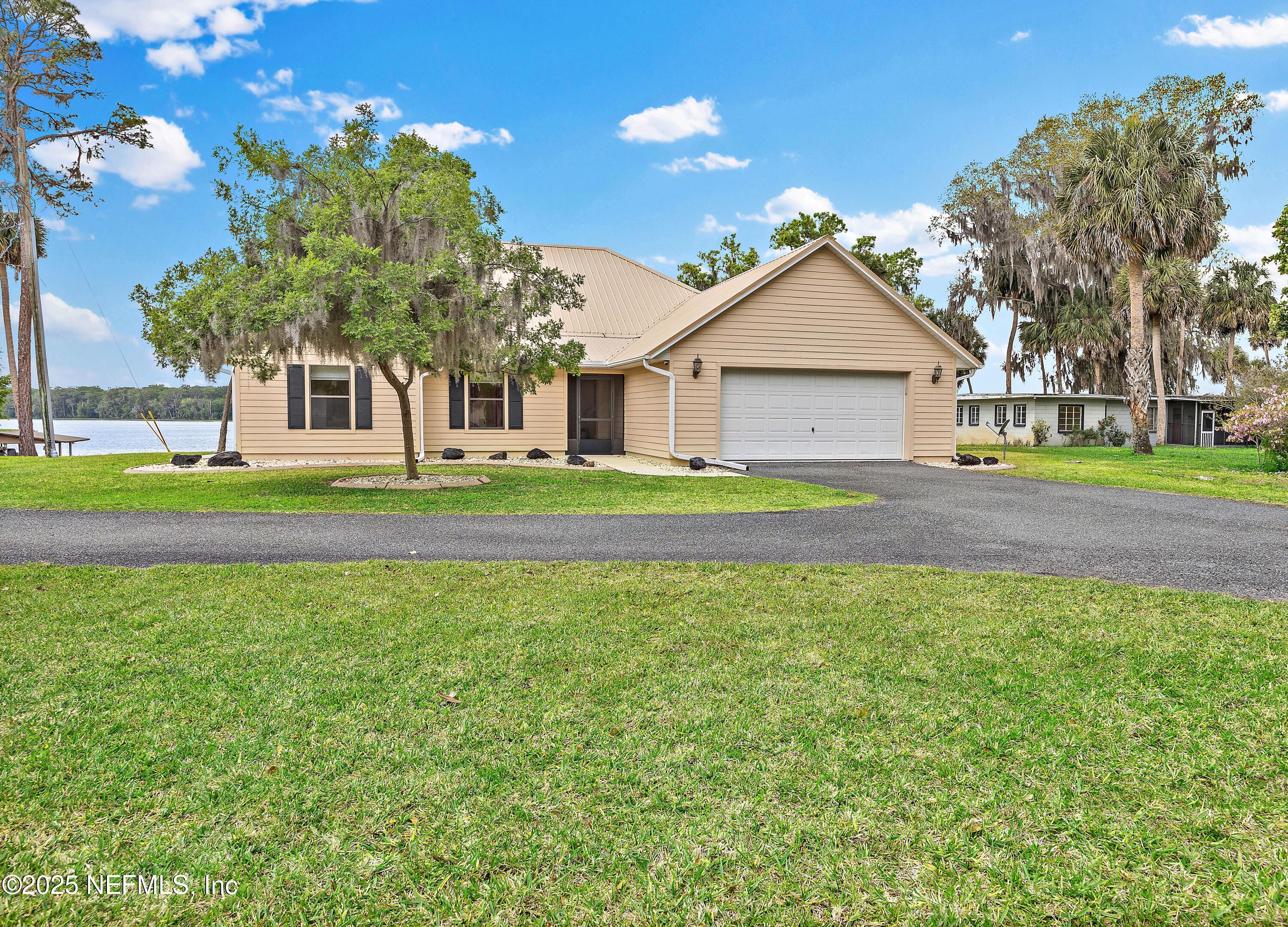 343 E BUFFALO BLUFF Road