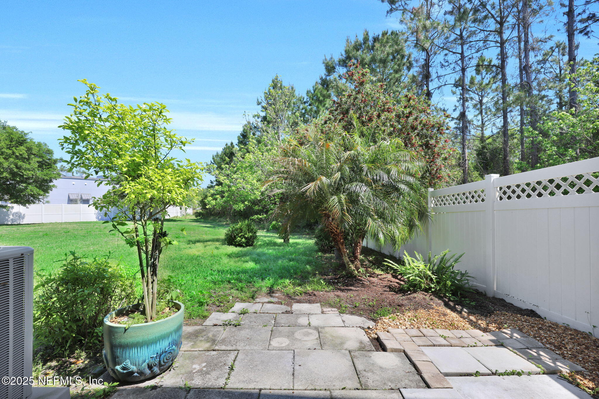 184 LEESE Drive, St. Johns