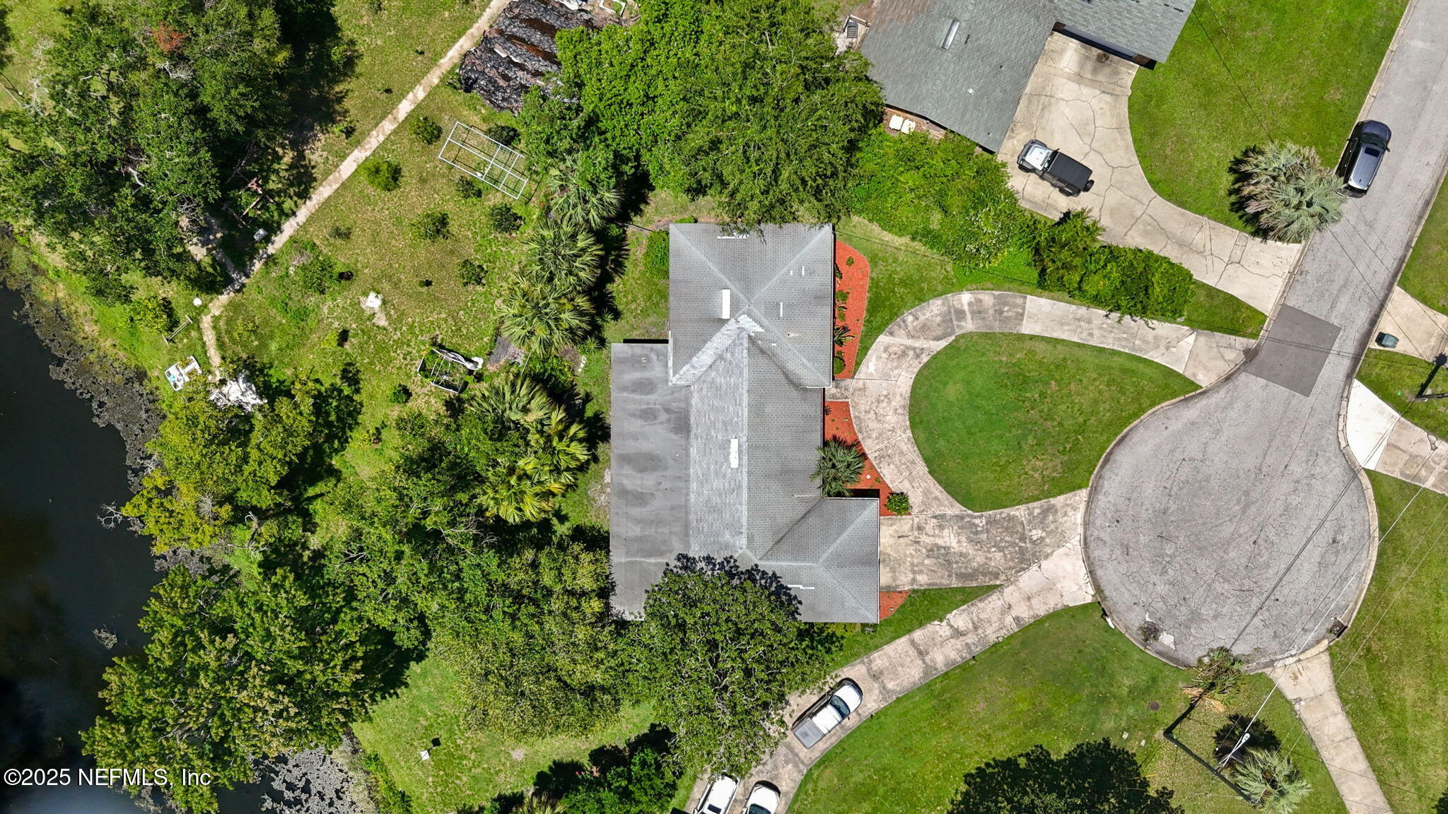 4218 KINGS Court