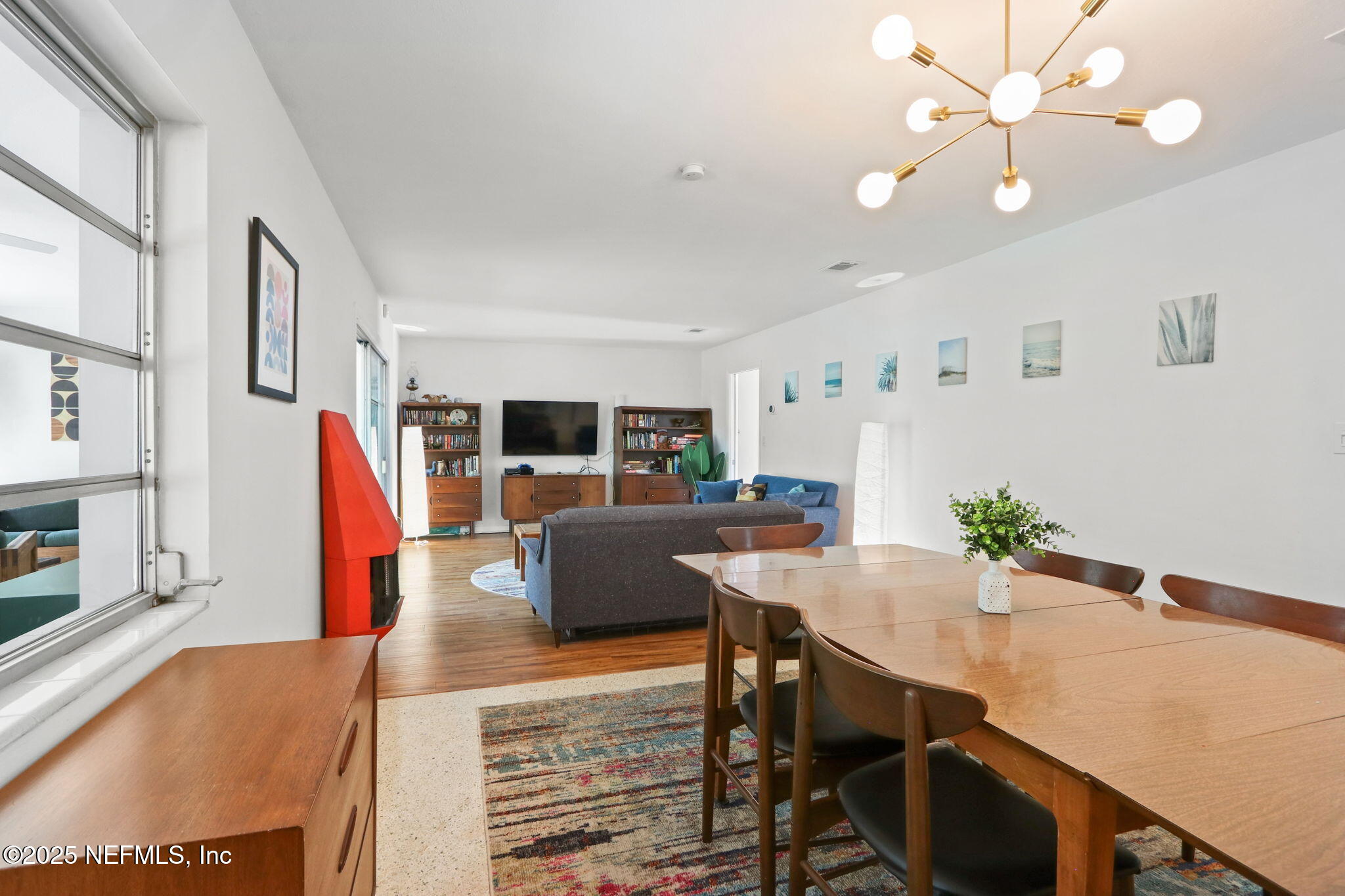 4218 KINGS Court