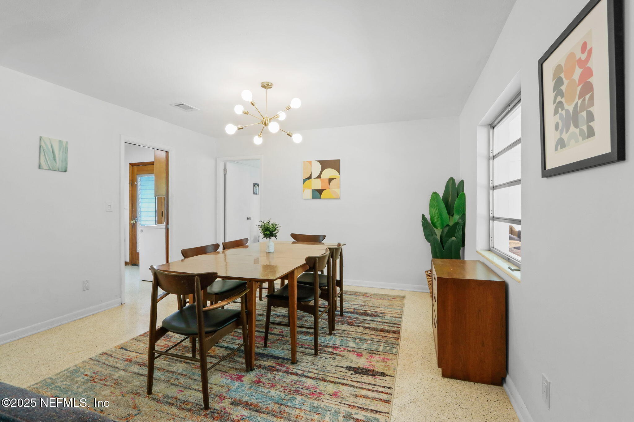 4218 KINGS Court