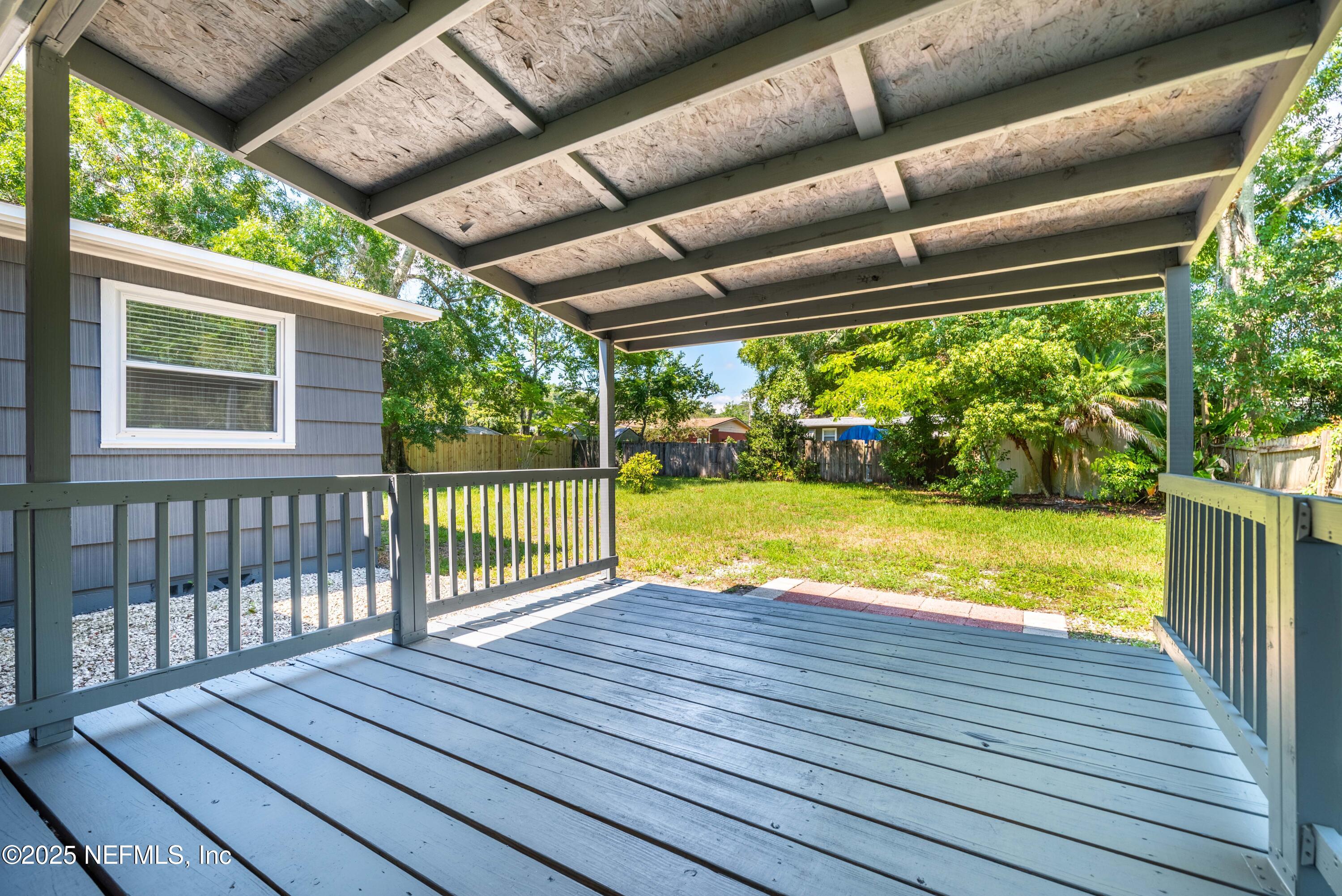 7418 WARNER Drive