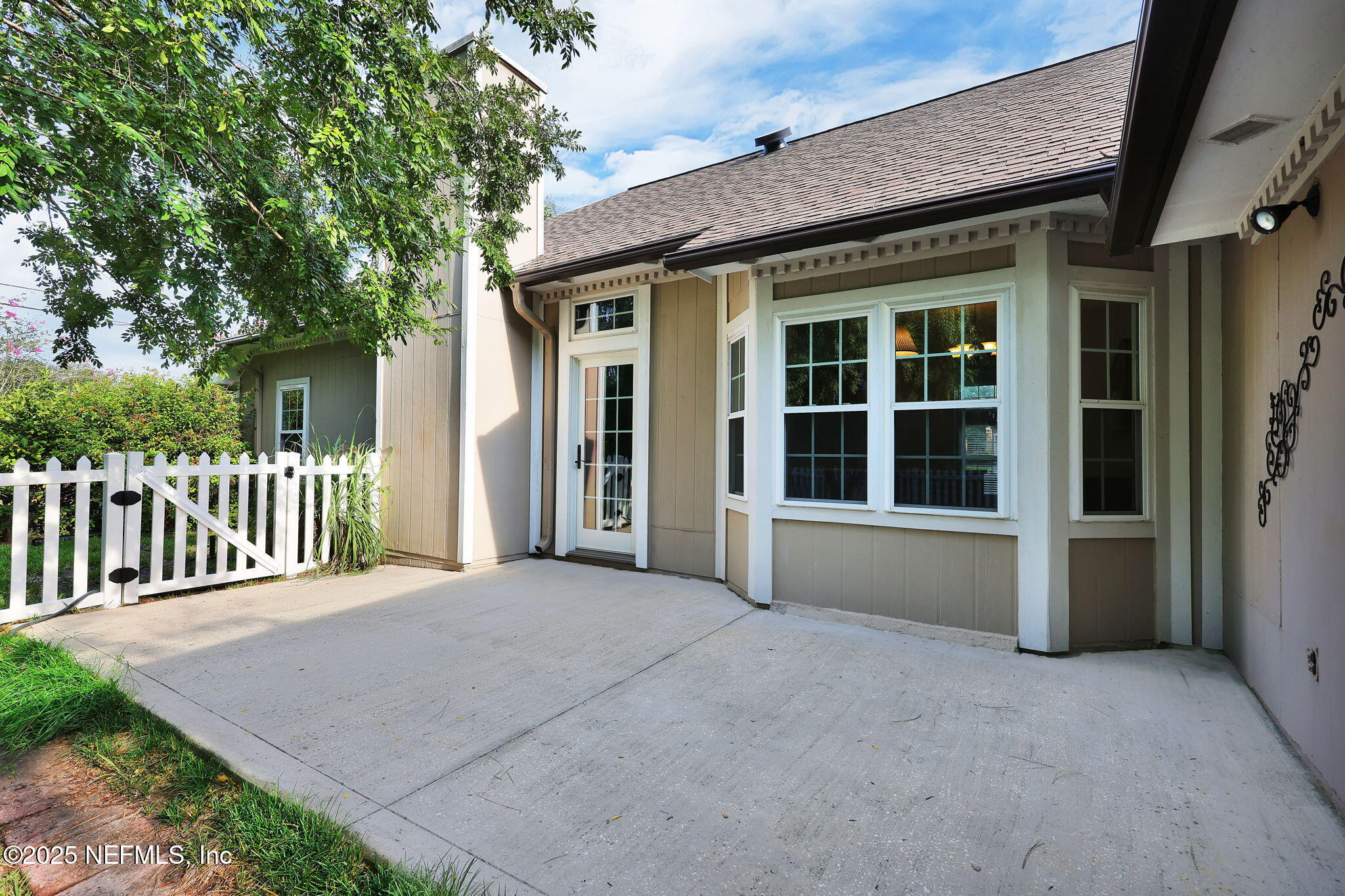 2702 TANYA Terrace