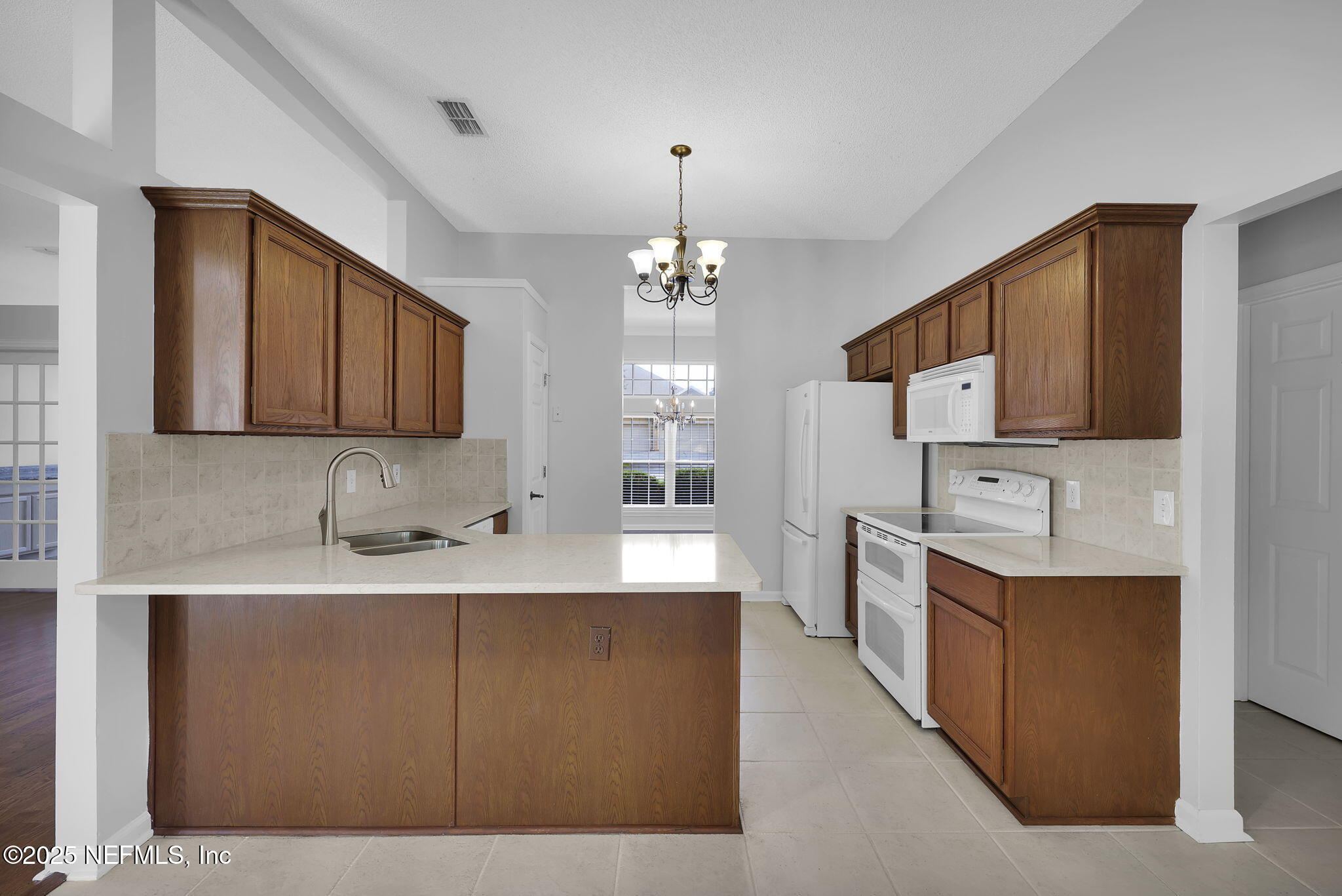 2702 TANYA Terrace