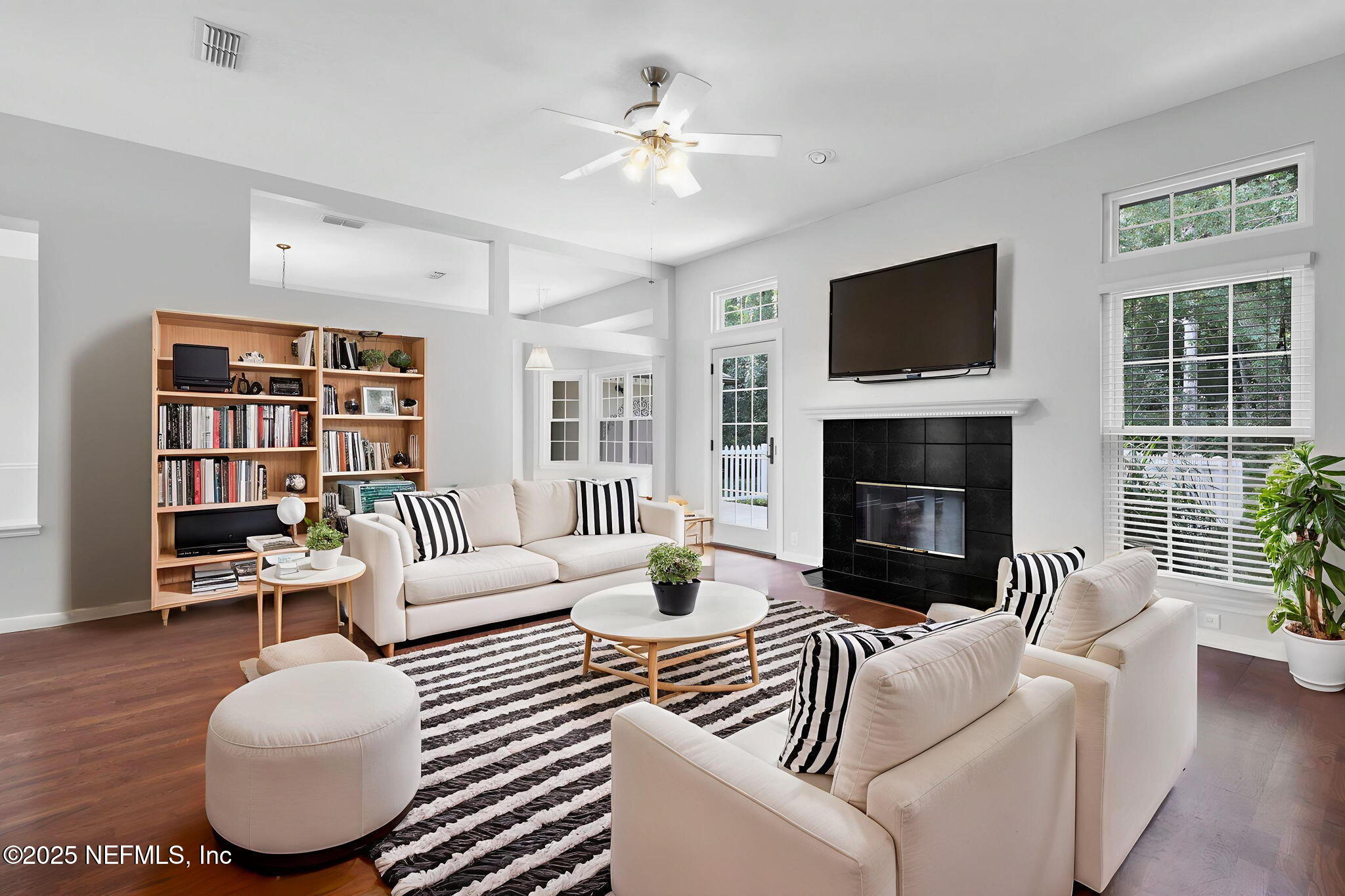 2702 TANYA Terrace