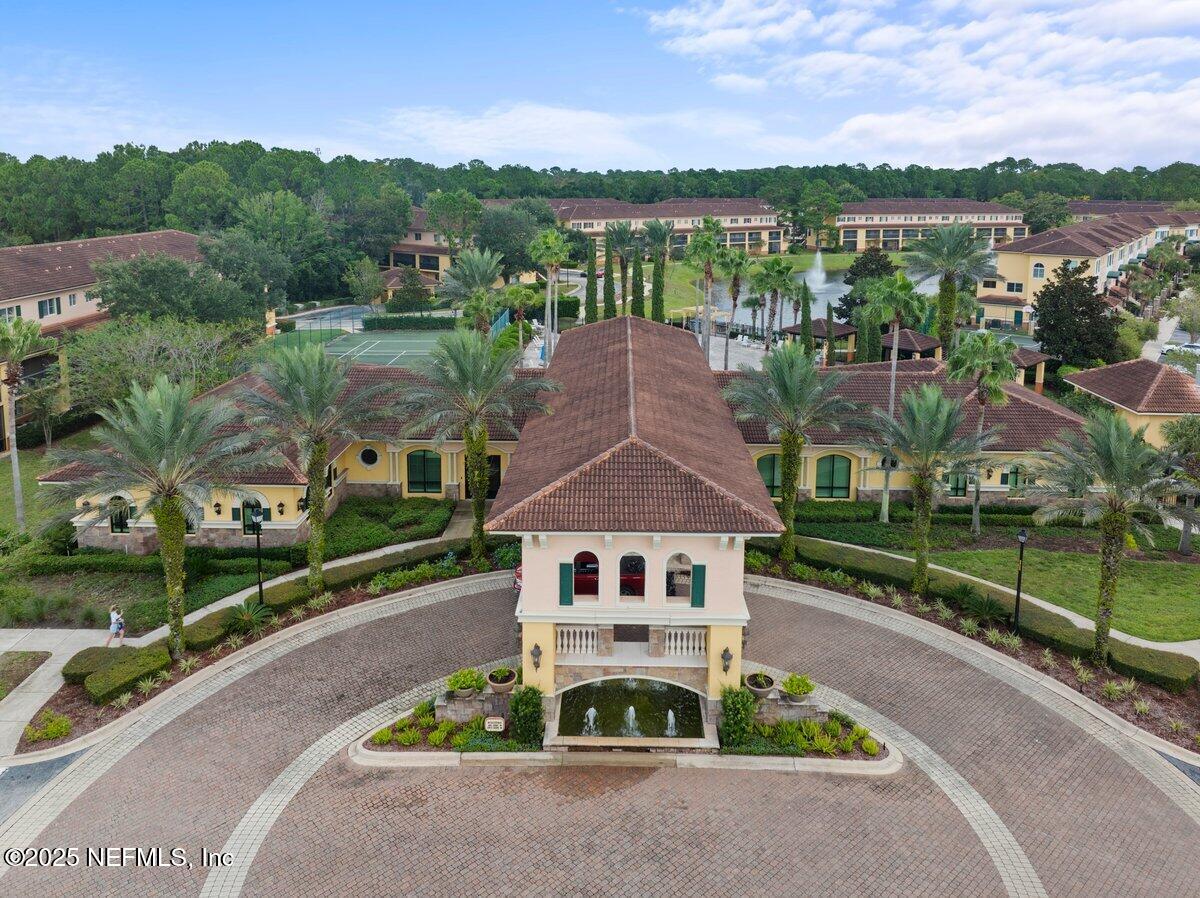 9745 TOUCHTON Road 2421