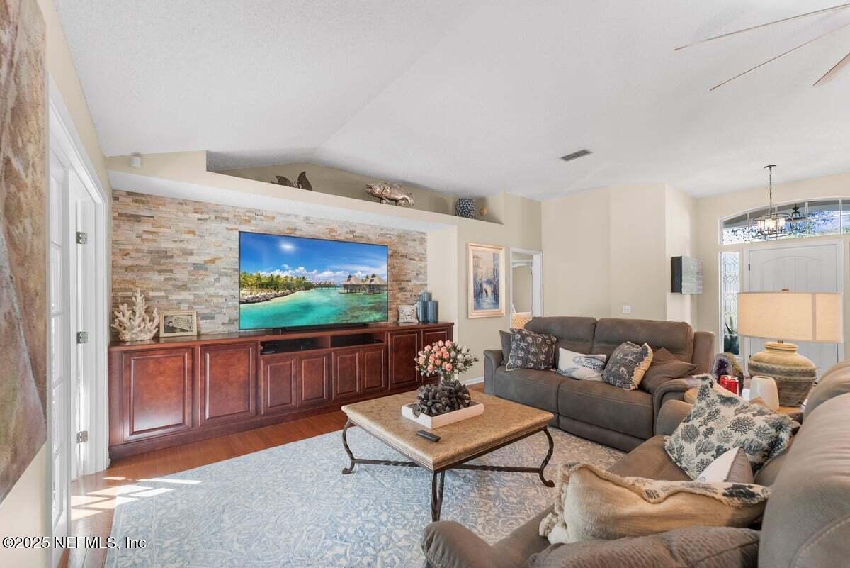 4155 E WINDSOR PARK Drive E