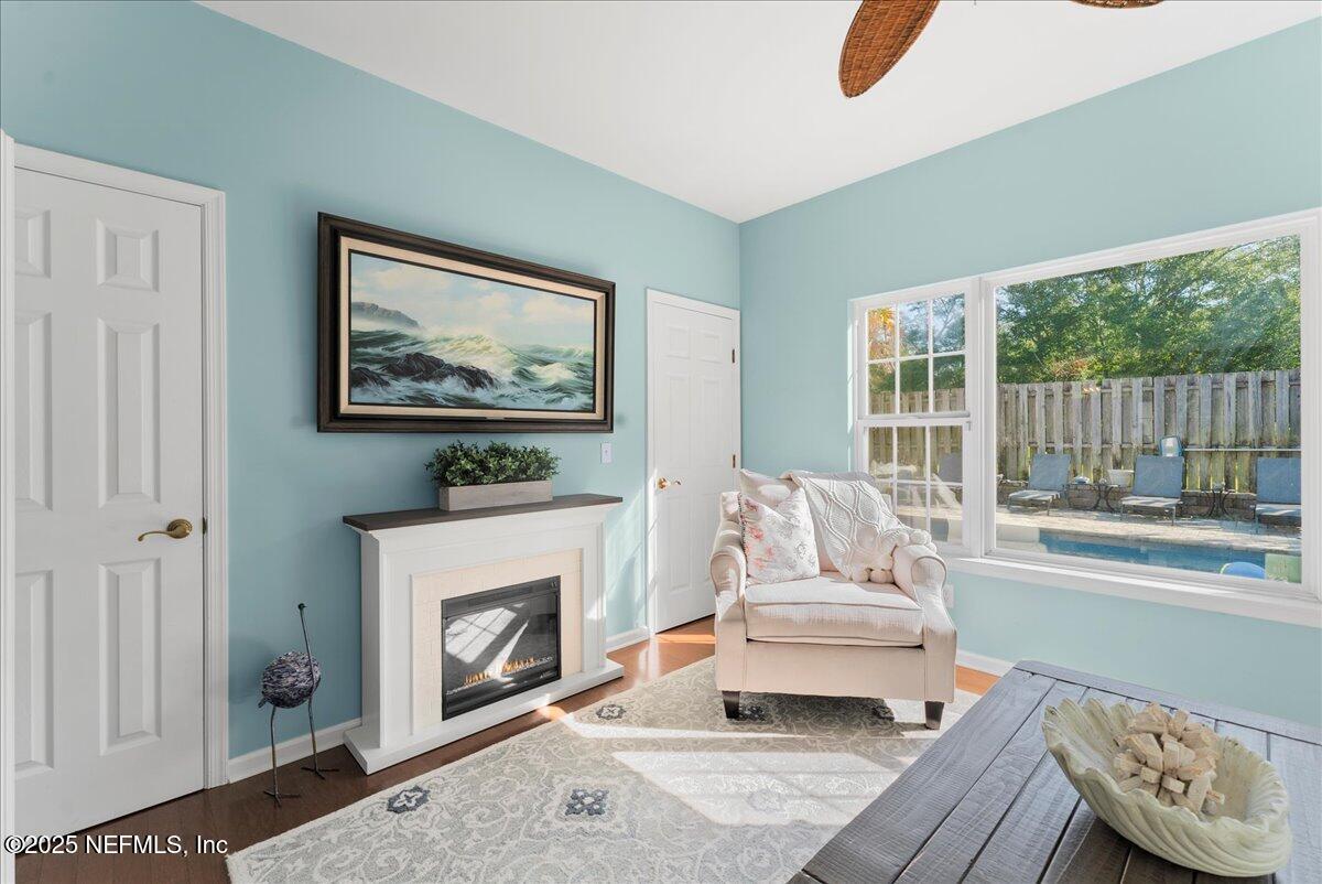 4155 E WINDSOR PARK Drive E