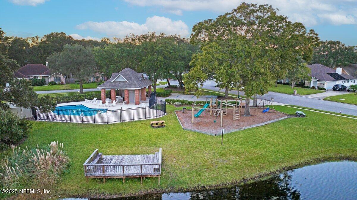 2182 SOUND OVERLOOK Drive W