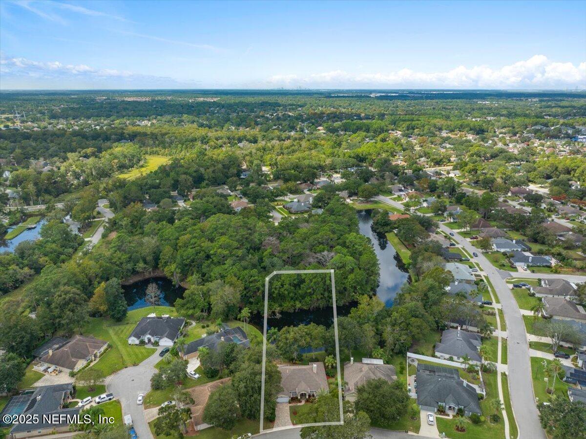 2182 SOUND OVERLOOK Drive W