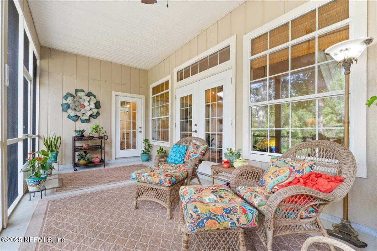 2182 SOUND OVERLOOK Drive W