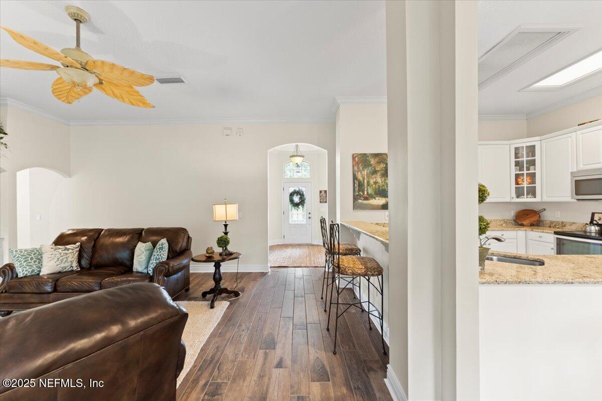 2182 SOUND OVERLOOK Drive W