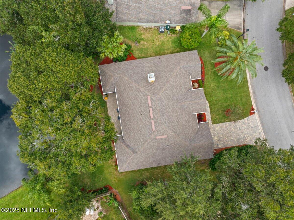 2182 SOUND OVERLOOK Drive W