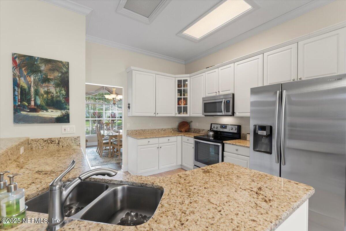 2182 SOUND OVERLOOK Drive W