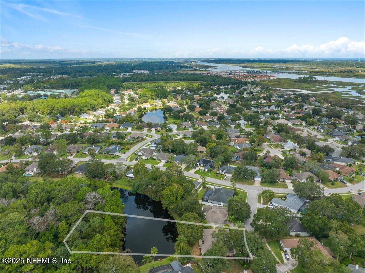 2182 SOUND OVERLOOK Drive W