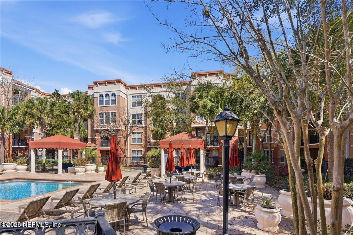 10435 MIDTOWN Parkway 262