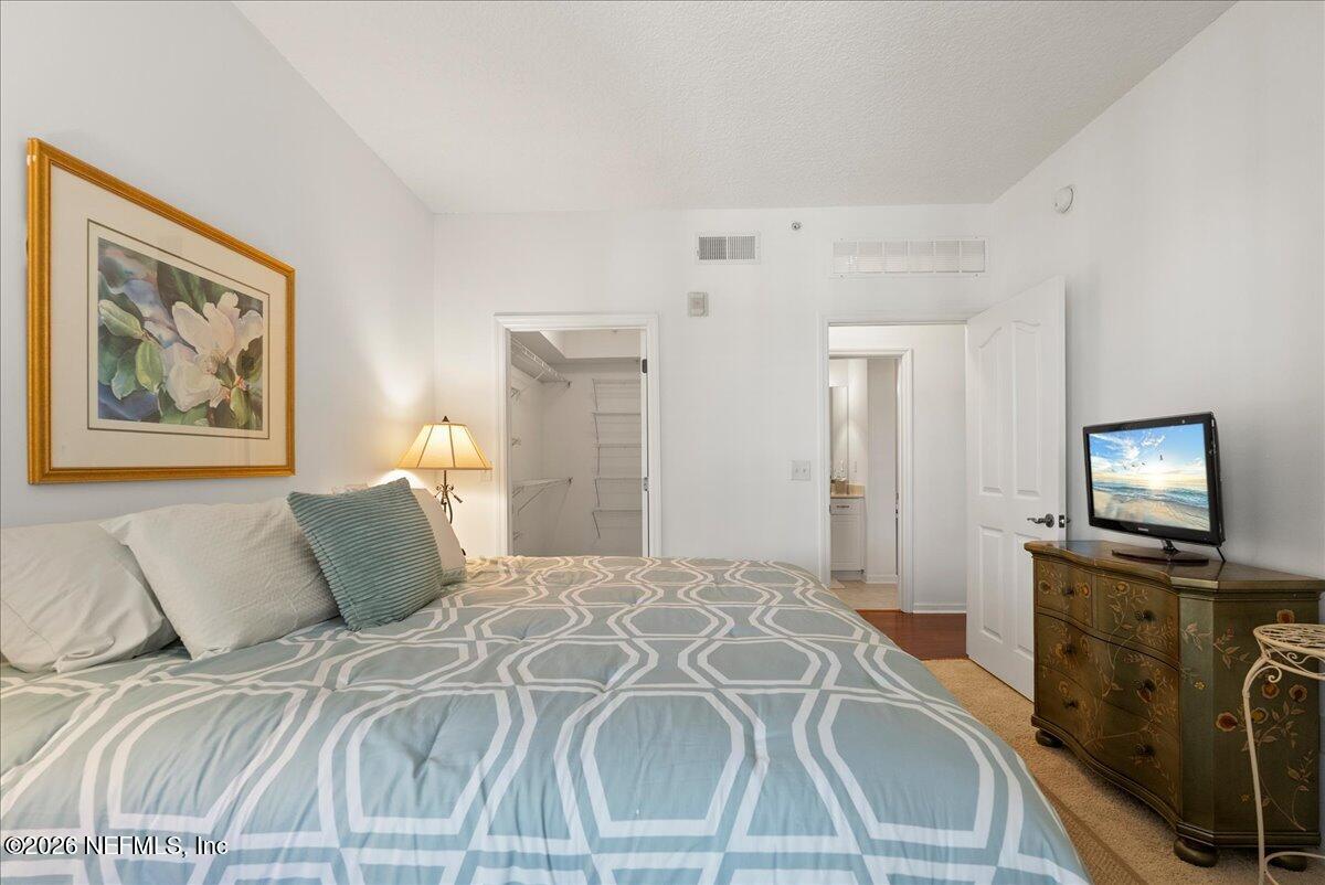 10435 MIDTOWN Parkway 262