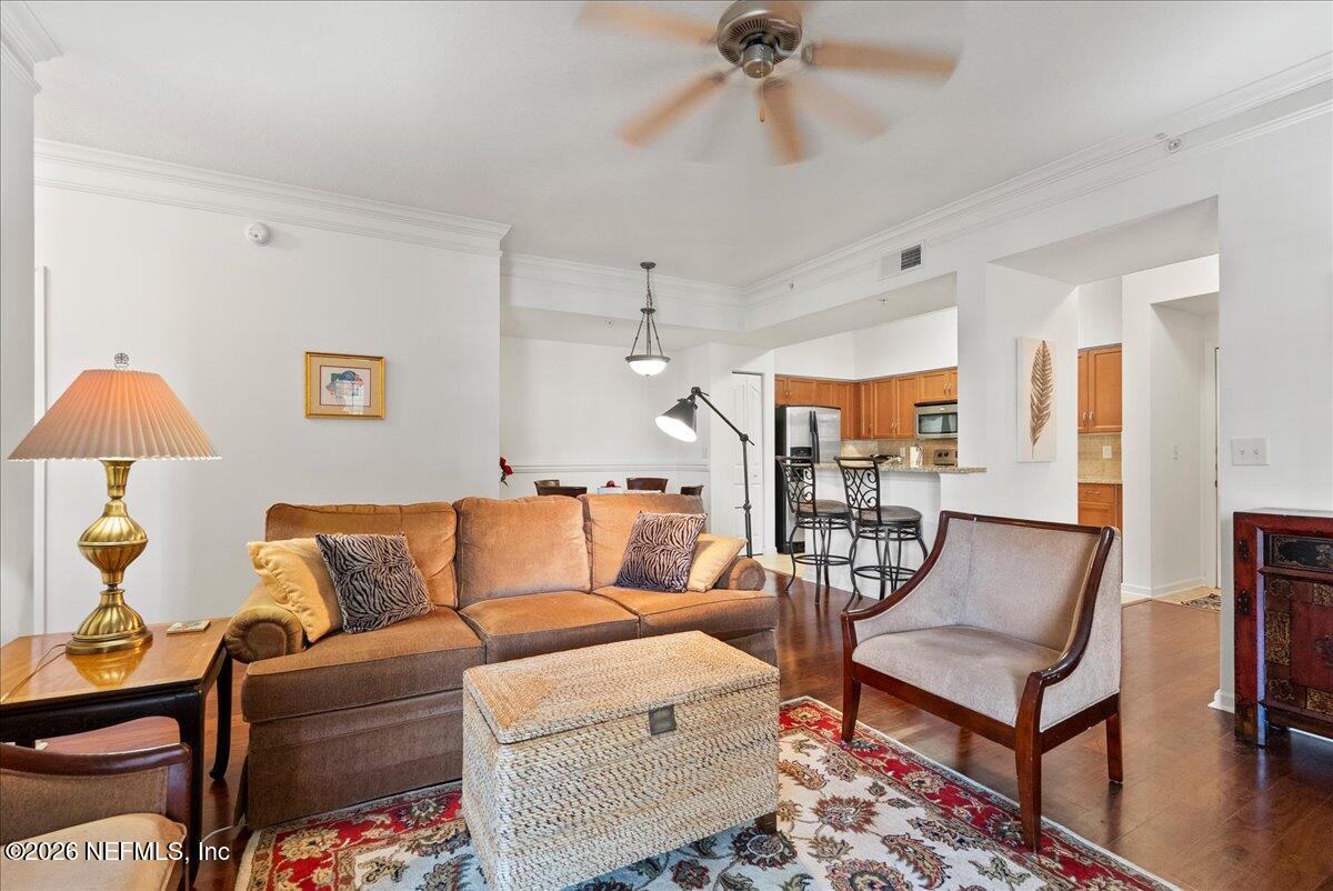 10435 MIDTOWN Parkway 262