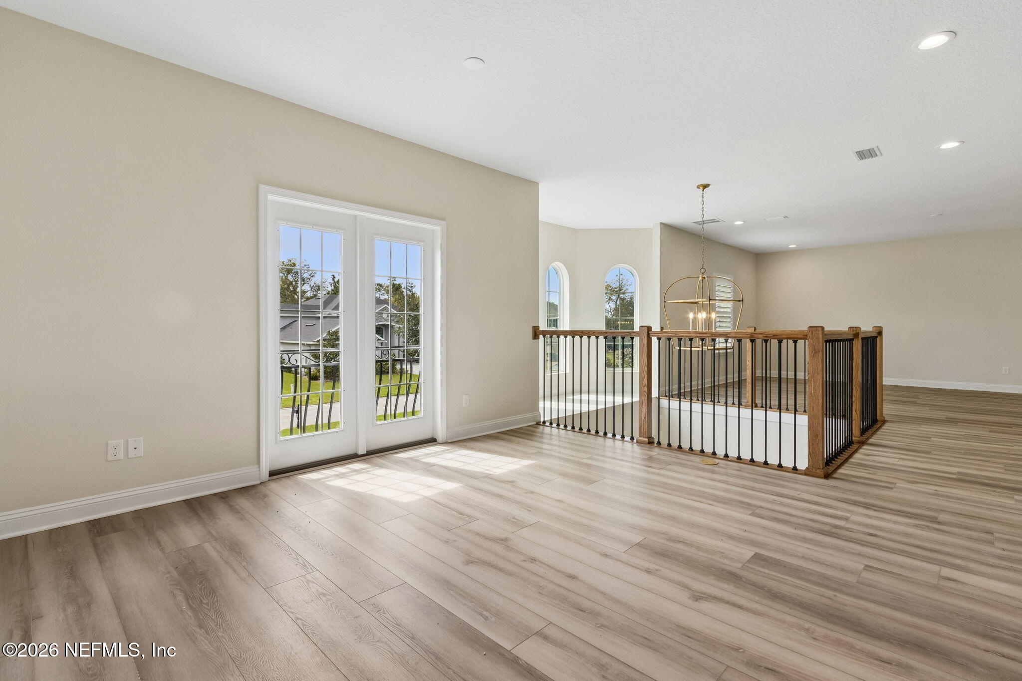 536 E KESLEY Lane, St. Johns
